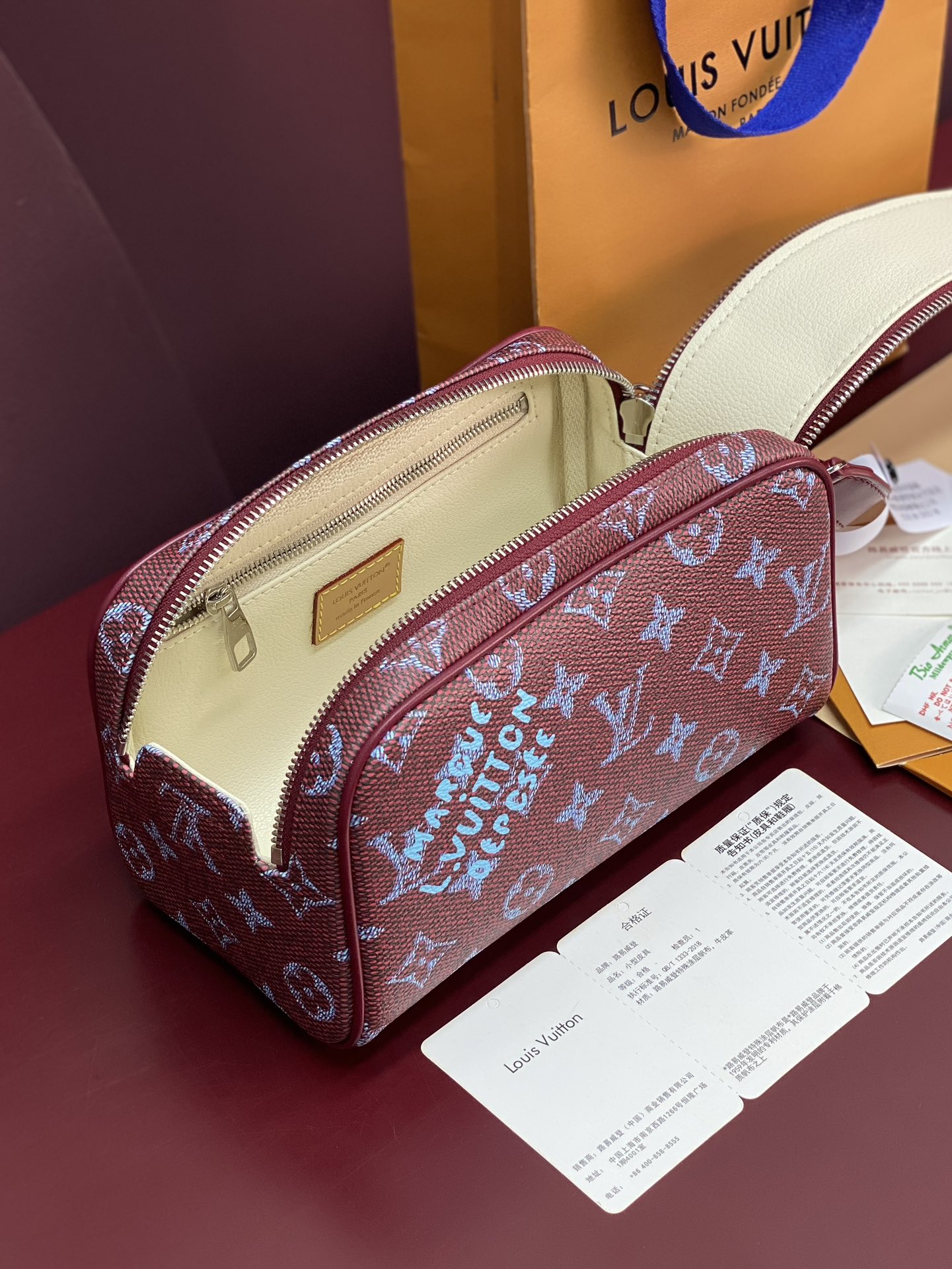 Louis Vuitton Basic Bag Cow Leather M