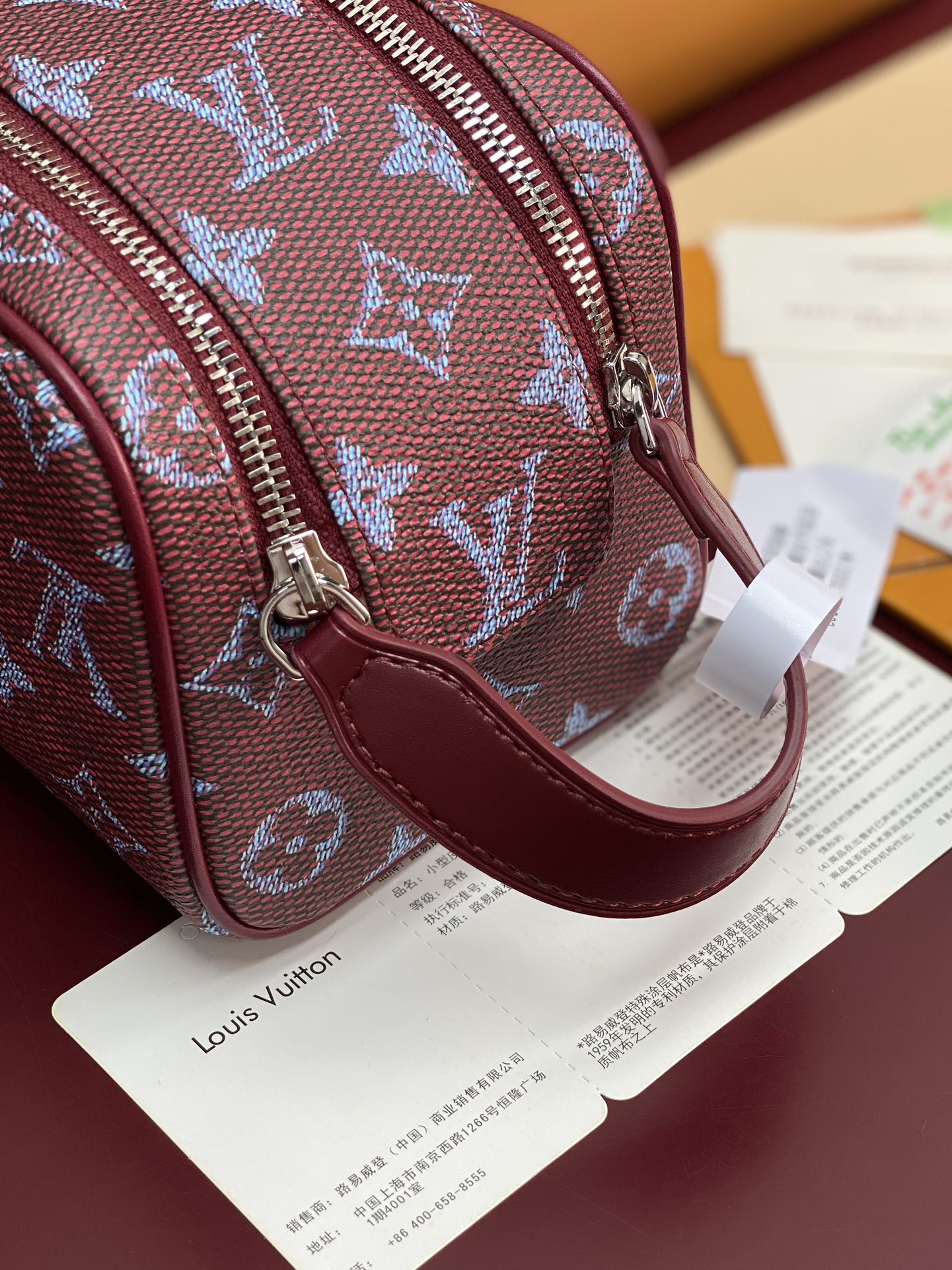 Louis Vuitton Basic Bag Cow Leather M