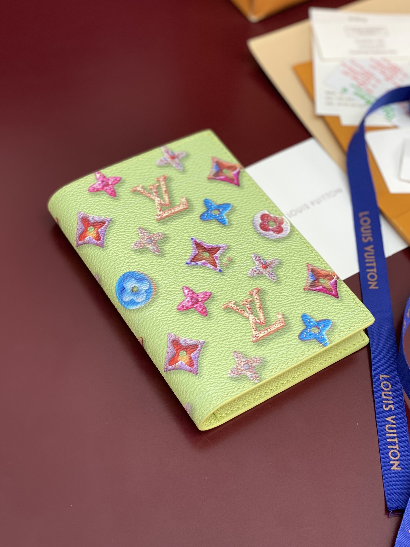 Louis Vuitton Basic Bag Canvas M-s