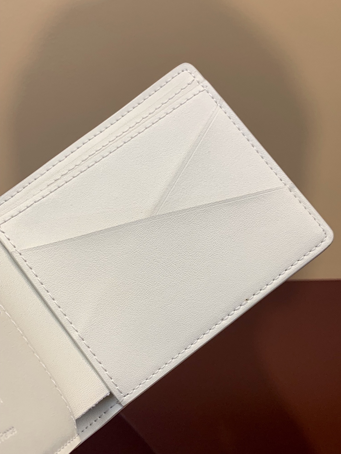 Louis Vuitton Basic Bag Cow Leather M-l-s