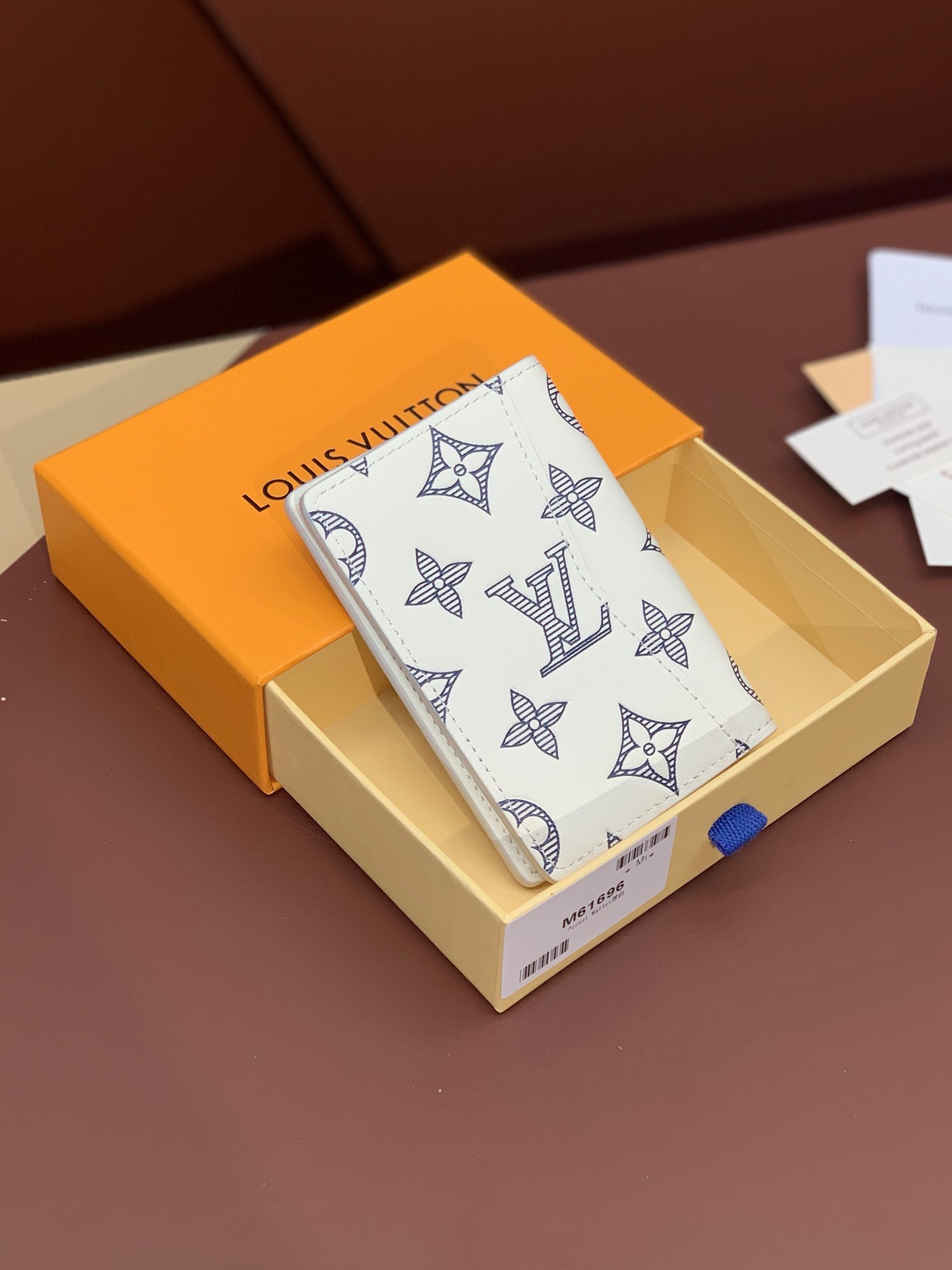 Louis Vuitton Basic Bag Cow Leather M-s