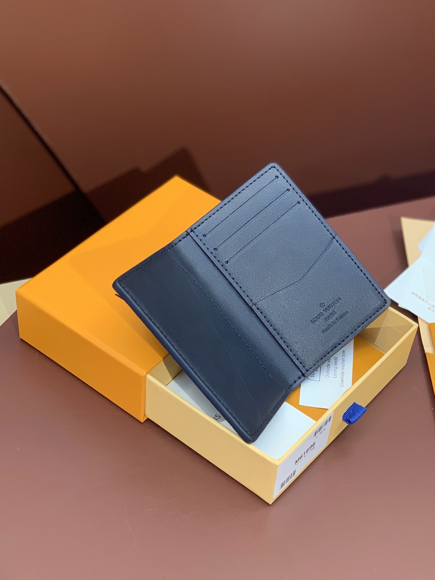 Louis Vuitton Basic Bag Cow Leather M-s