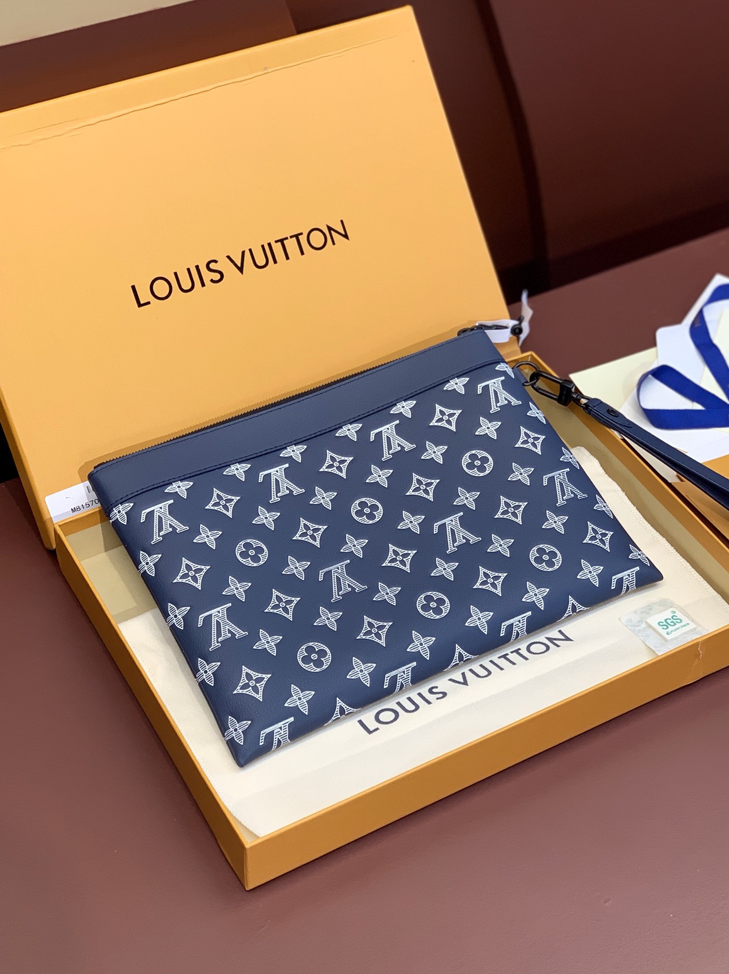 Louis Vuitton Clutch Bag Cow Leather M-s