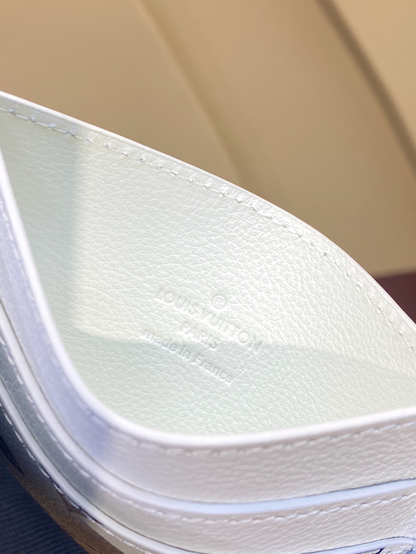 Louis Vuitton Basic Bag Cow Leather M-l-s