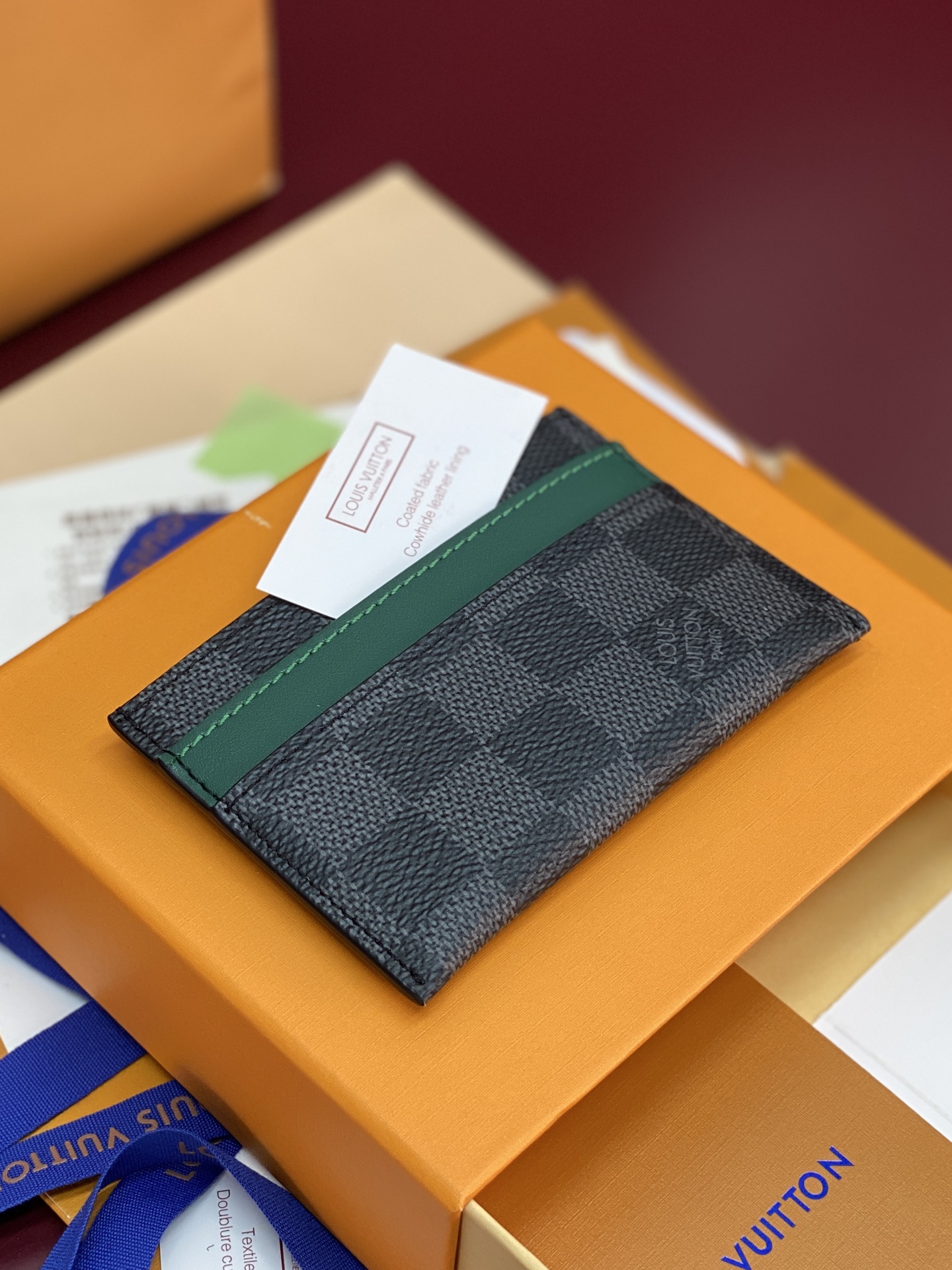 Louis Vuitton Basic Bag Canvas M-s