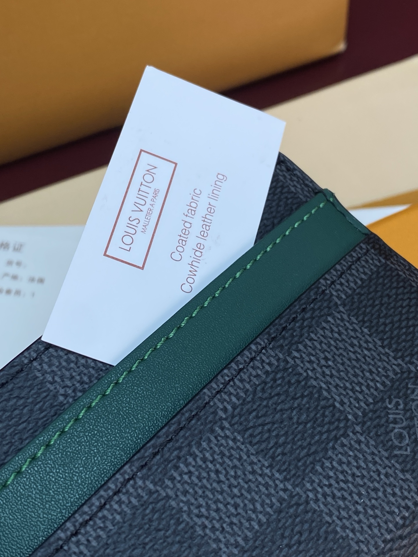 Louis Vuitton Basic Bag Canvas M-s