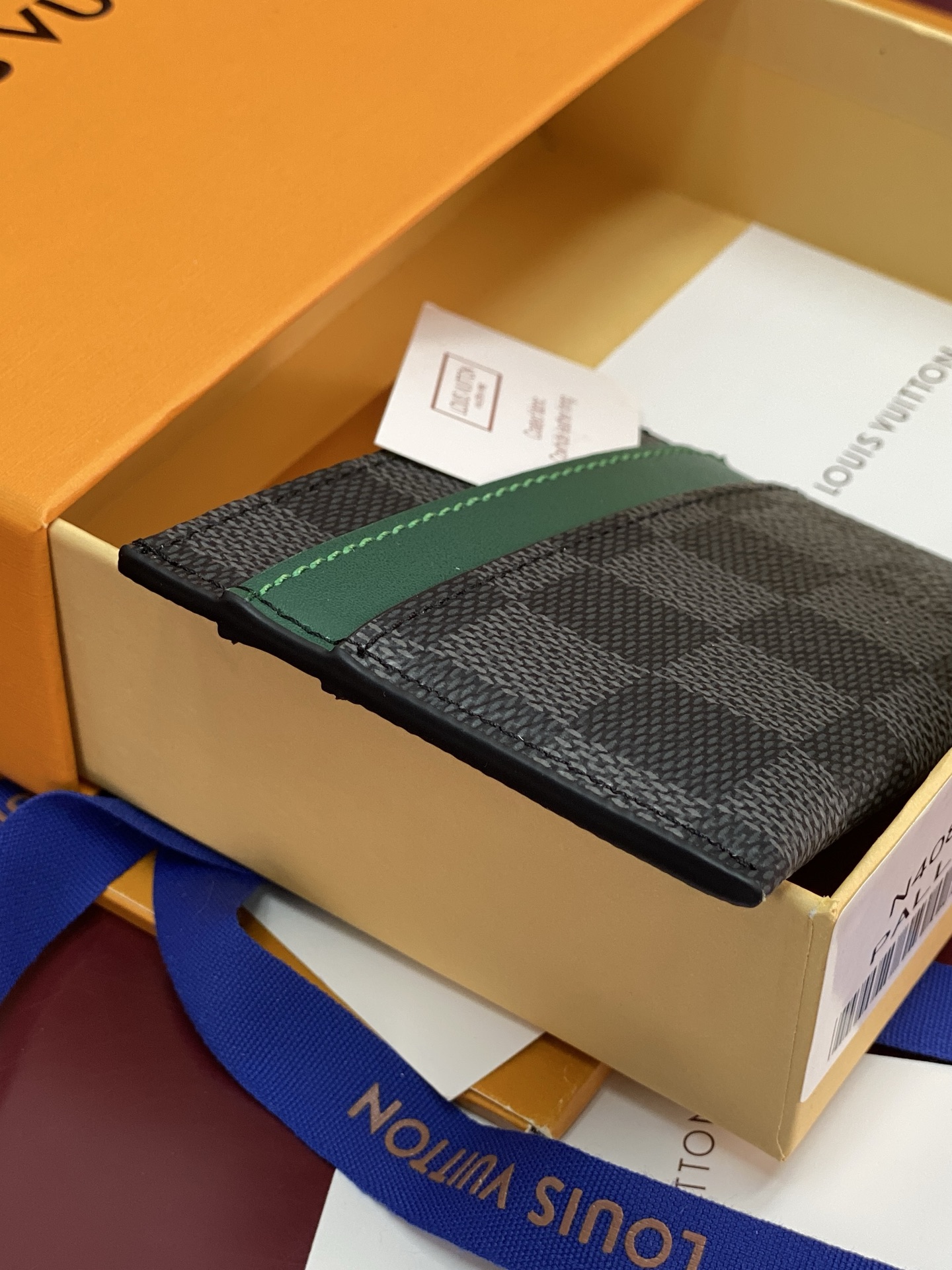 Louis Vuitton Basic Bag Canvas M-s