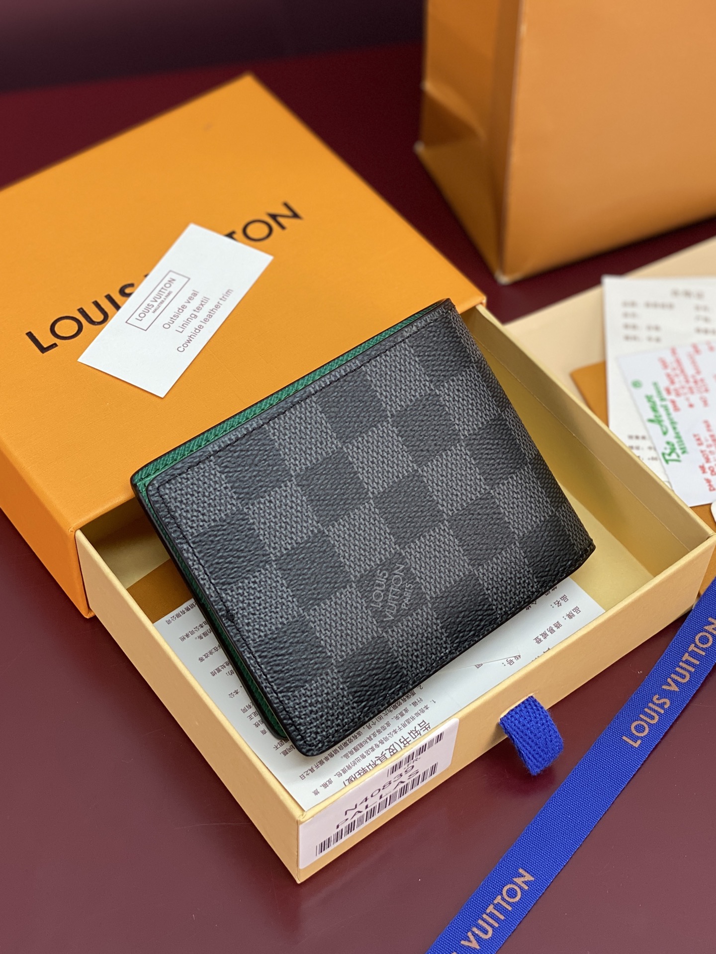 Louis Vuitton Basic Bag M-l-s