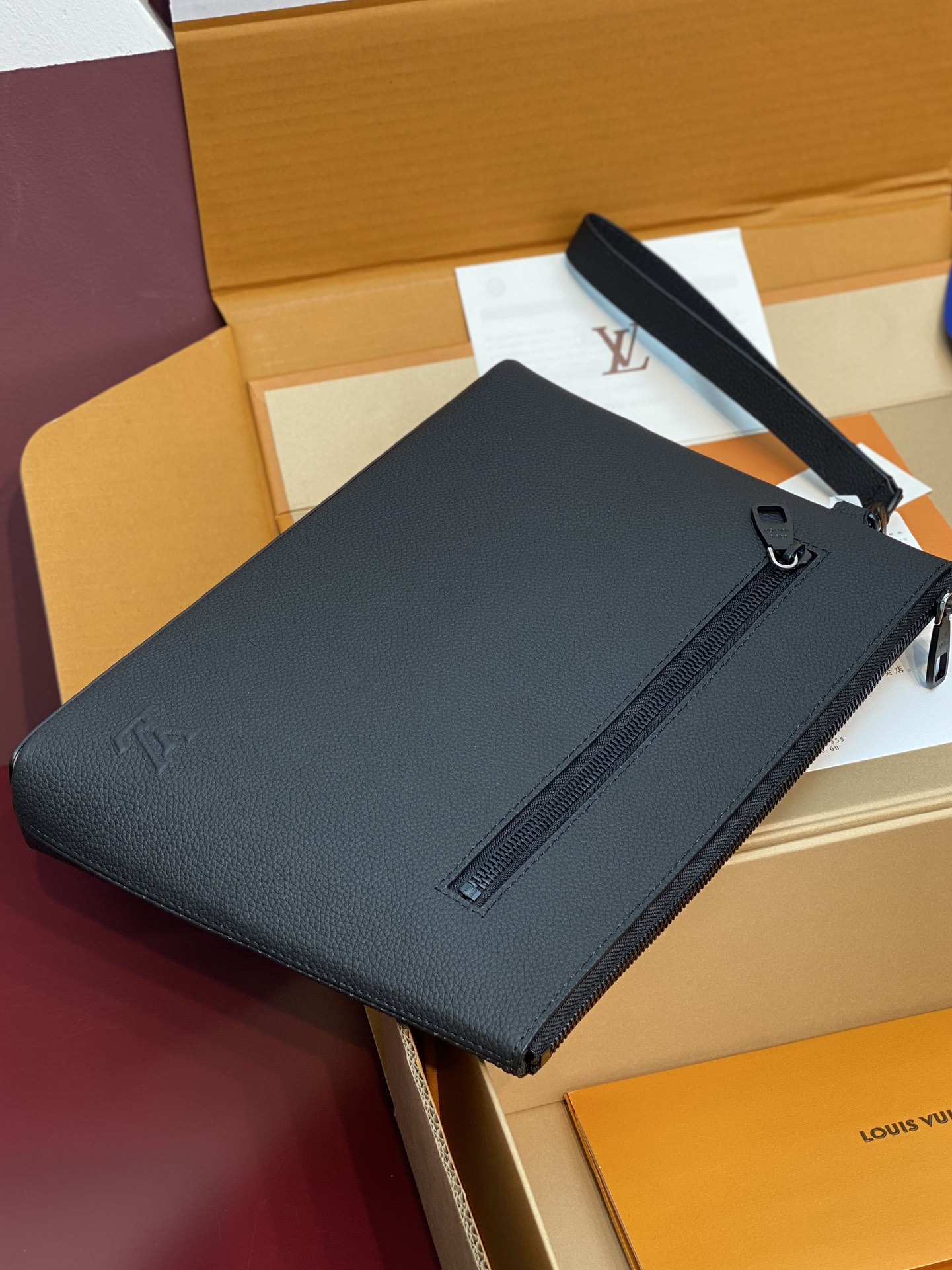 Louis Vuitton Clutch Bag Cow Leather Black M-l