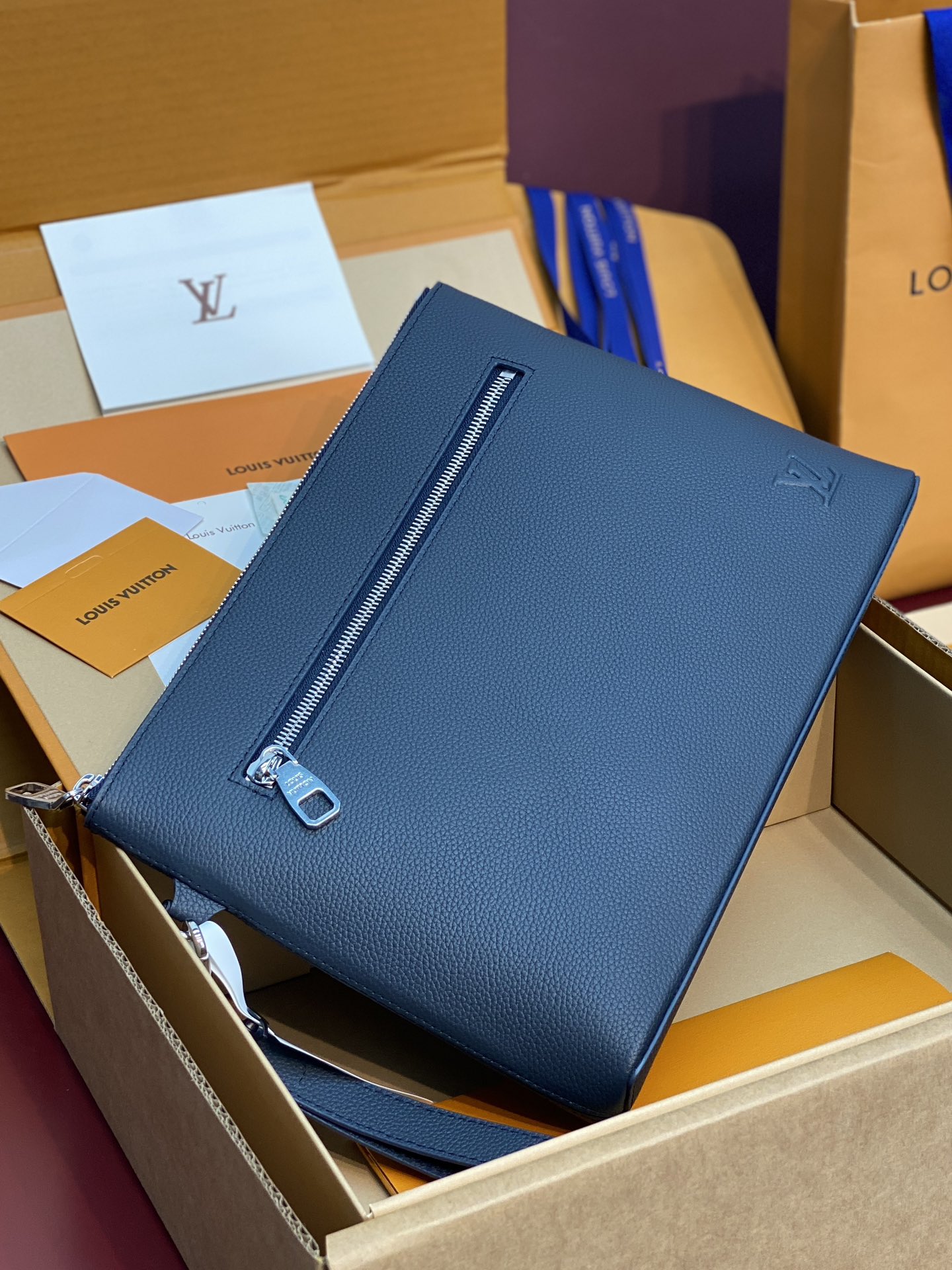 Louis Vuitton Clutch Bag Cow Leather Blue M-l