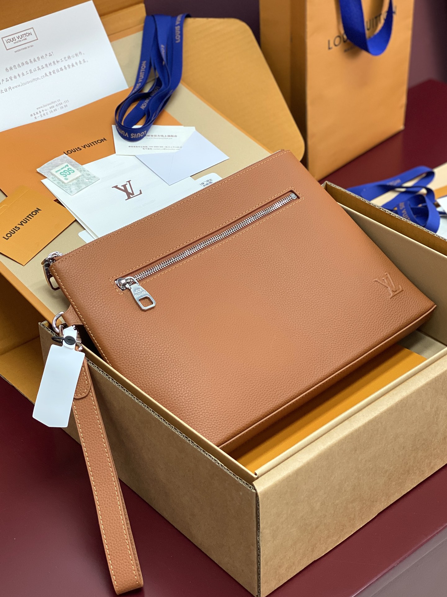 Louis Vuitton Clutch Bag Cow Leather M-l