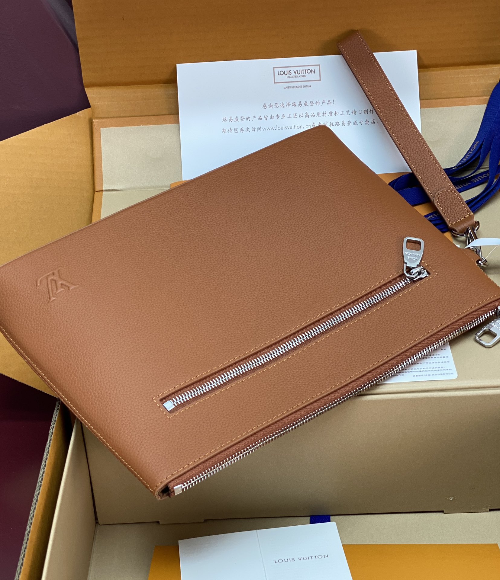 Louis Vuitton Clutch Bag Cow Leather M-l