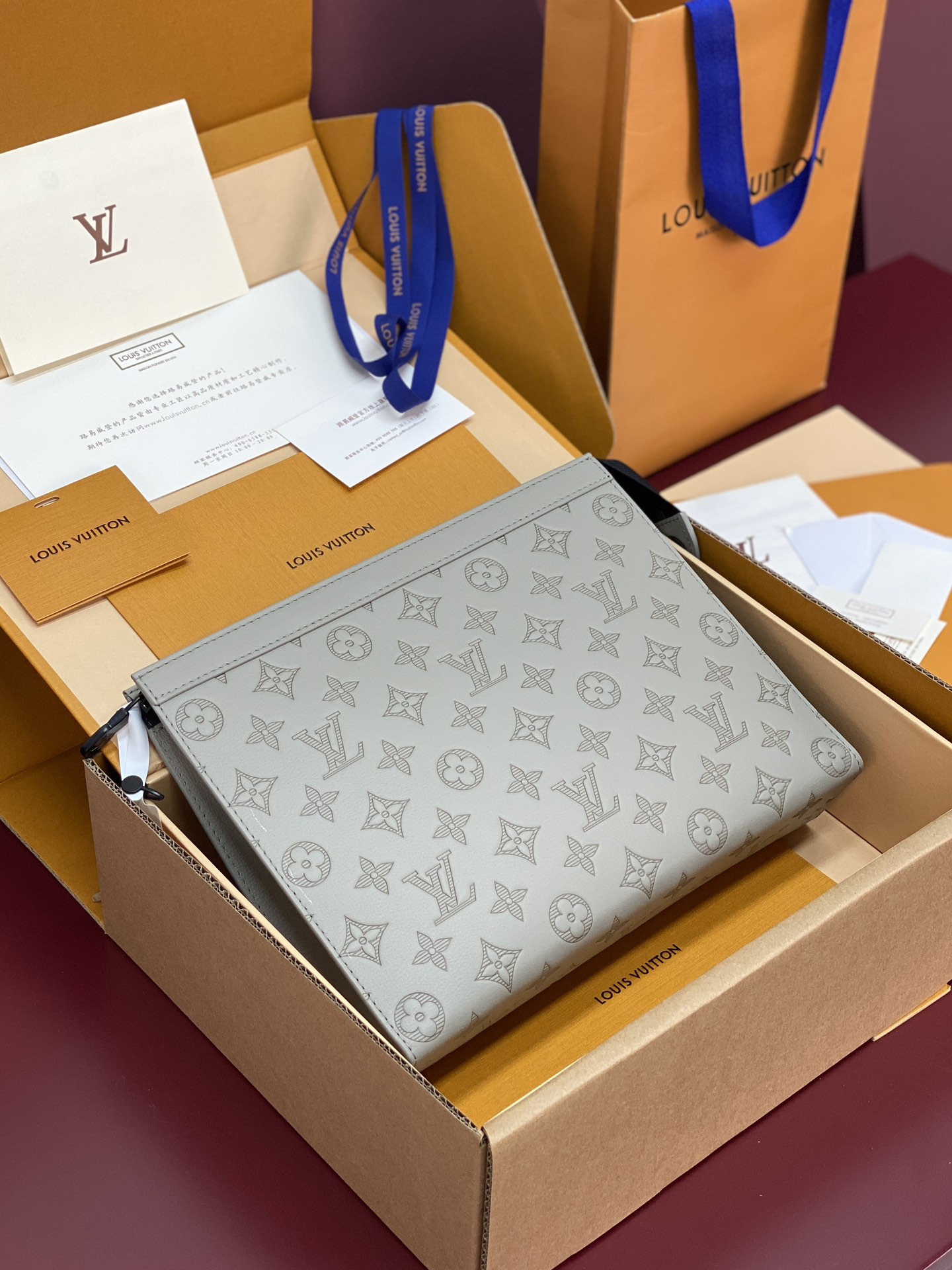 Louis Vuitton Basic Bag Cow Leather 20cm-26cm-m-s-l