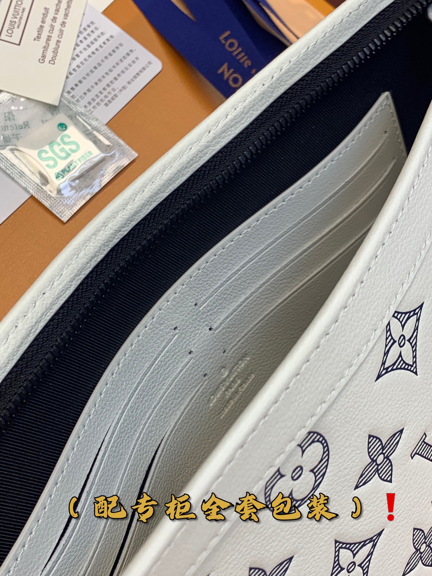 Louis Vuitton Basic Bag Cow Leather 20cm-26cm-m-s-l