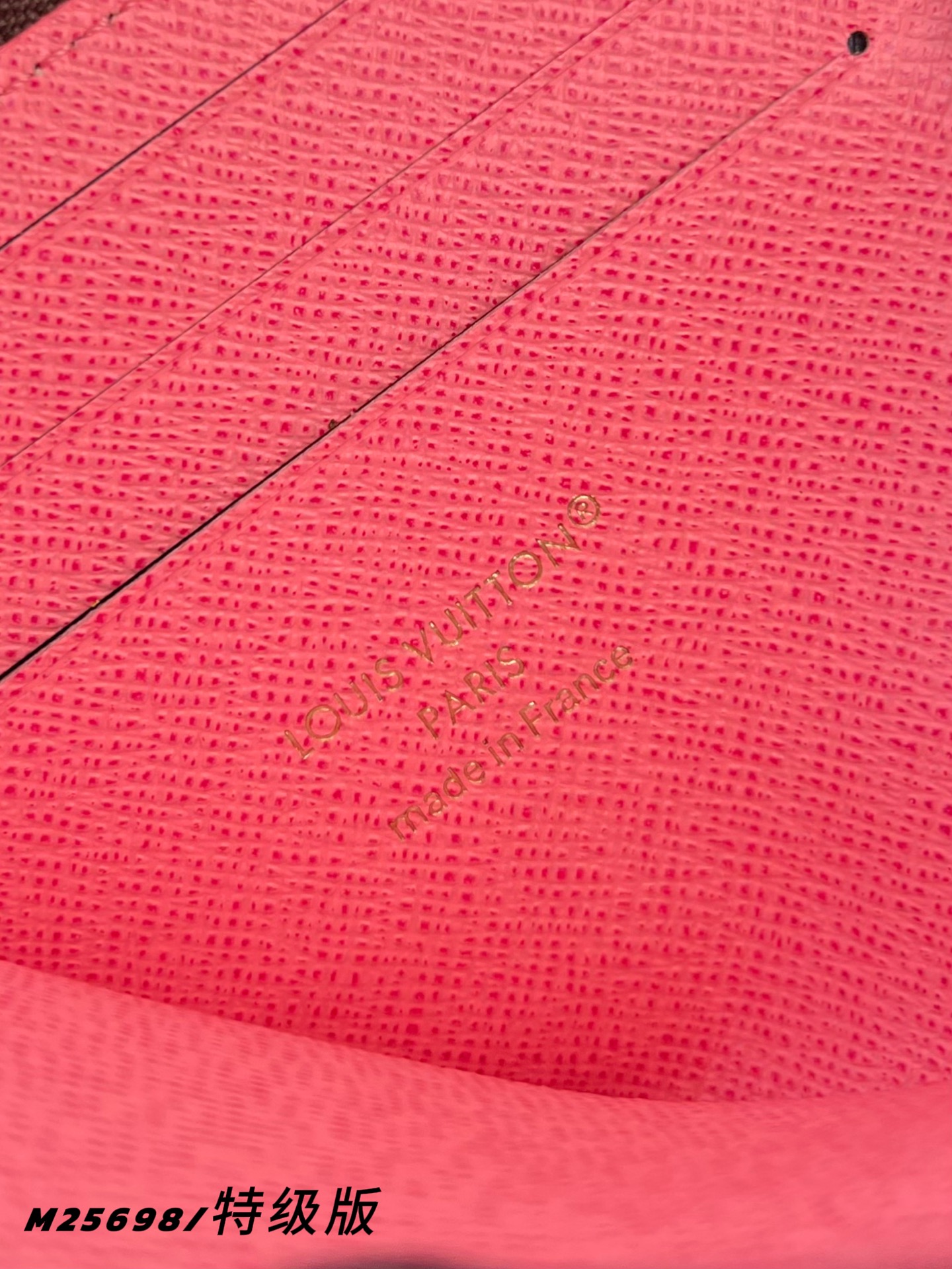 Louis Vuitton Basic Bag Canvas M-l