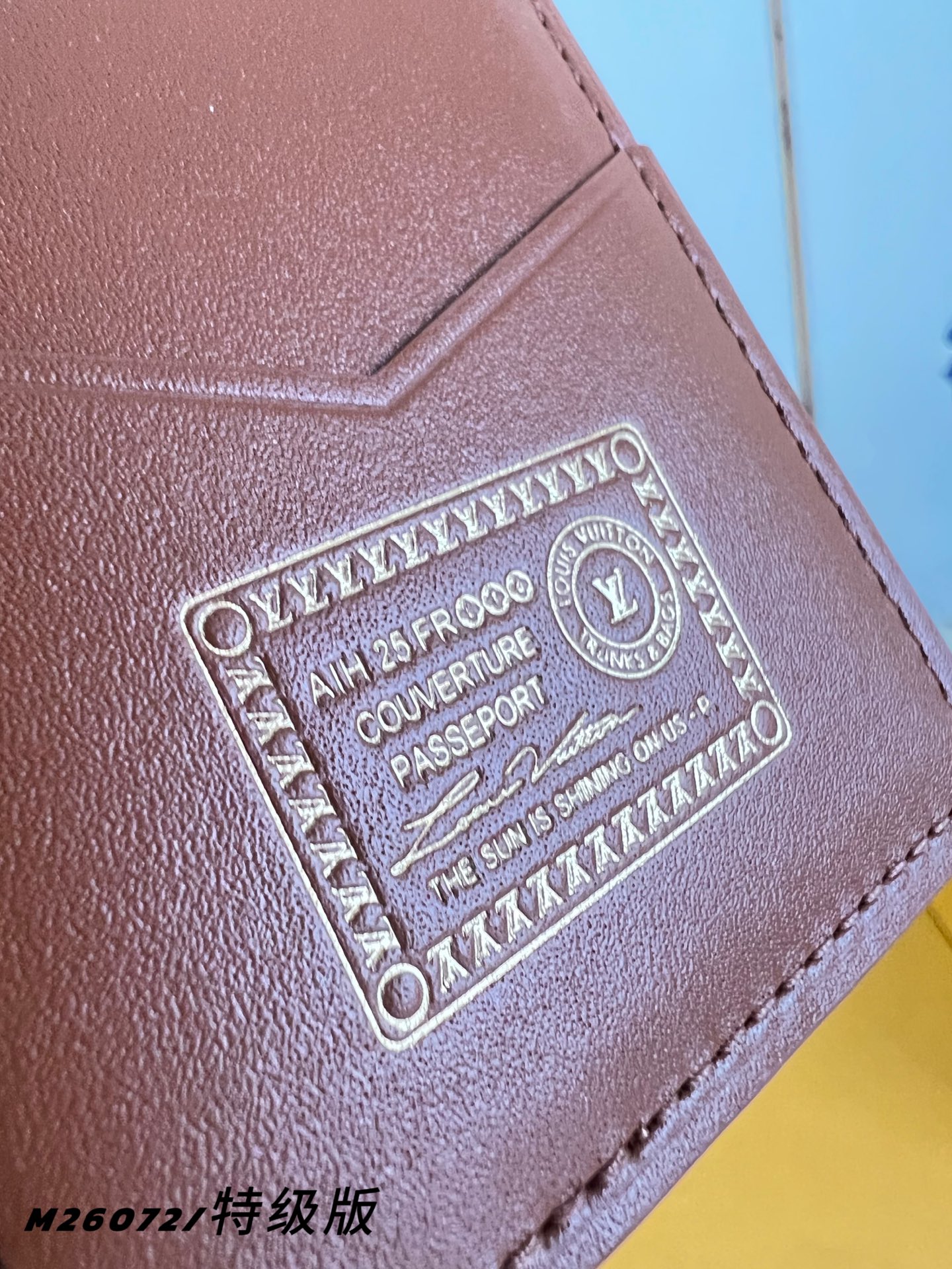 Louis Vuitton Basic Bag M-s