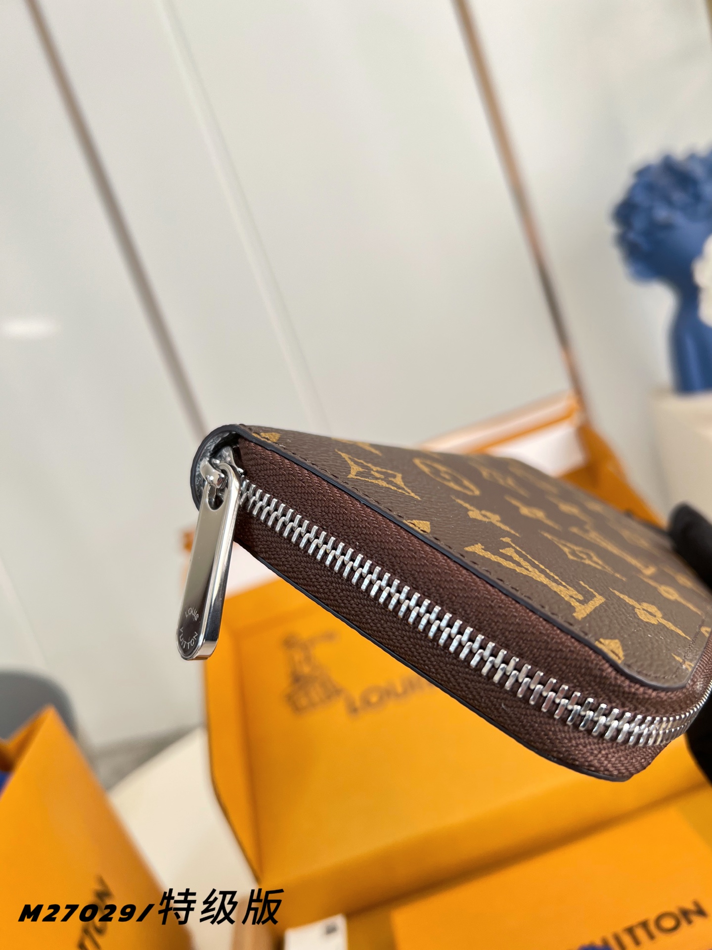 Louis Vuitton Clutch Bag Canvas M