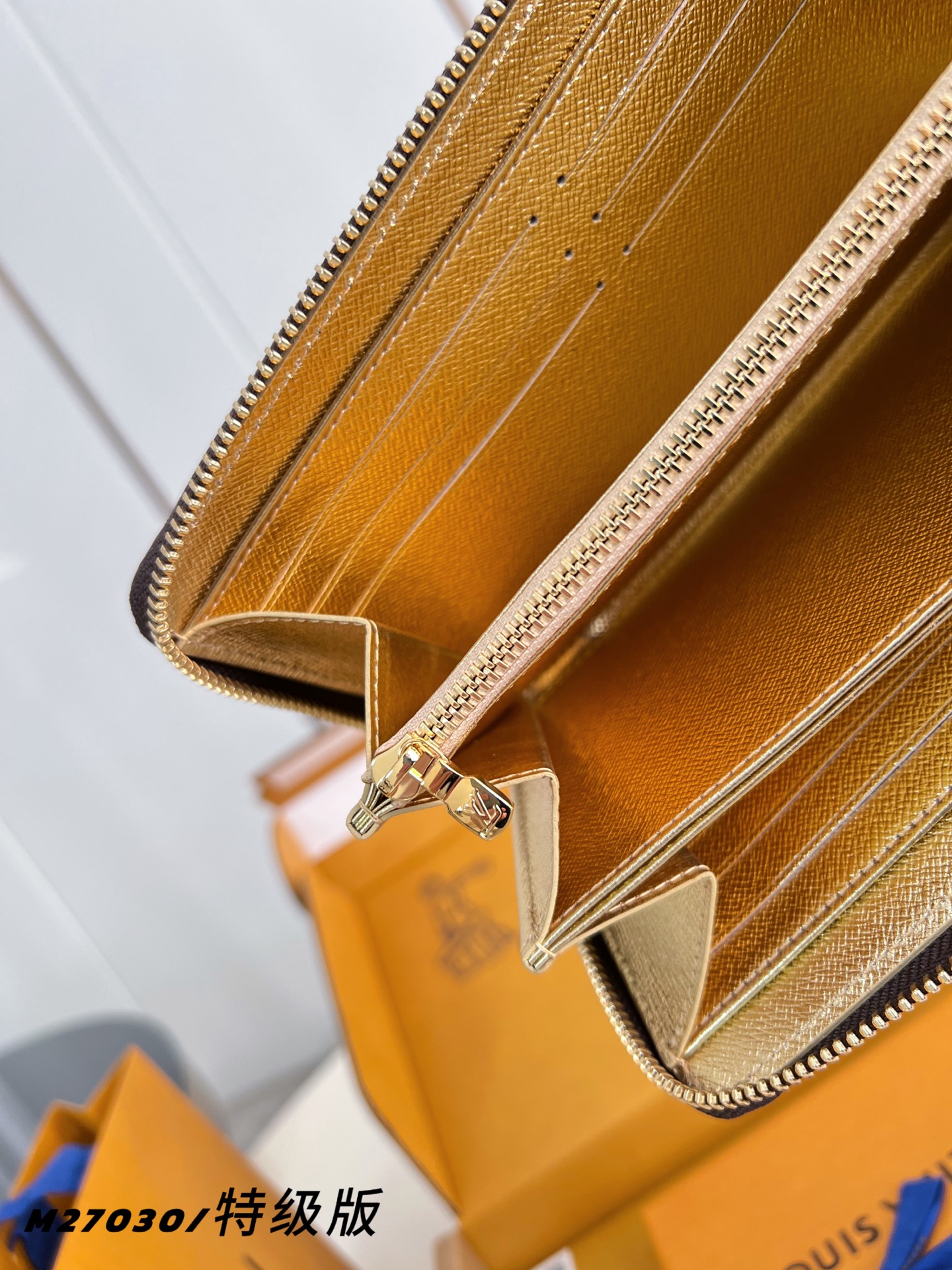 Louis Vuitton Clutch Bag Canvas M