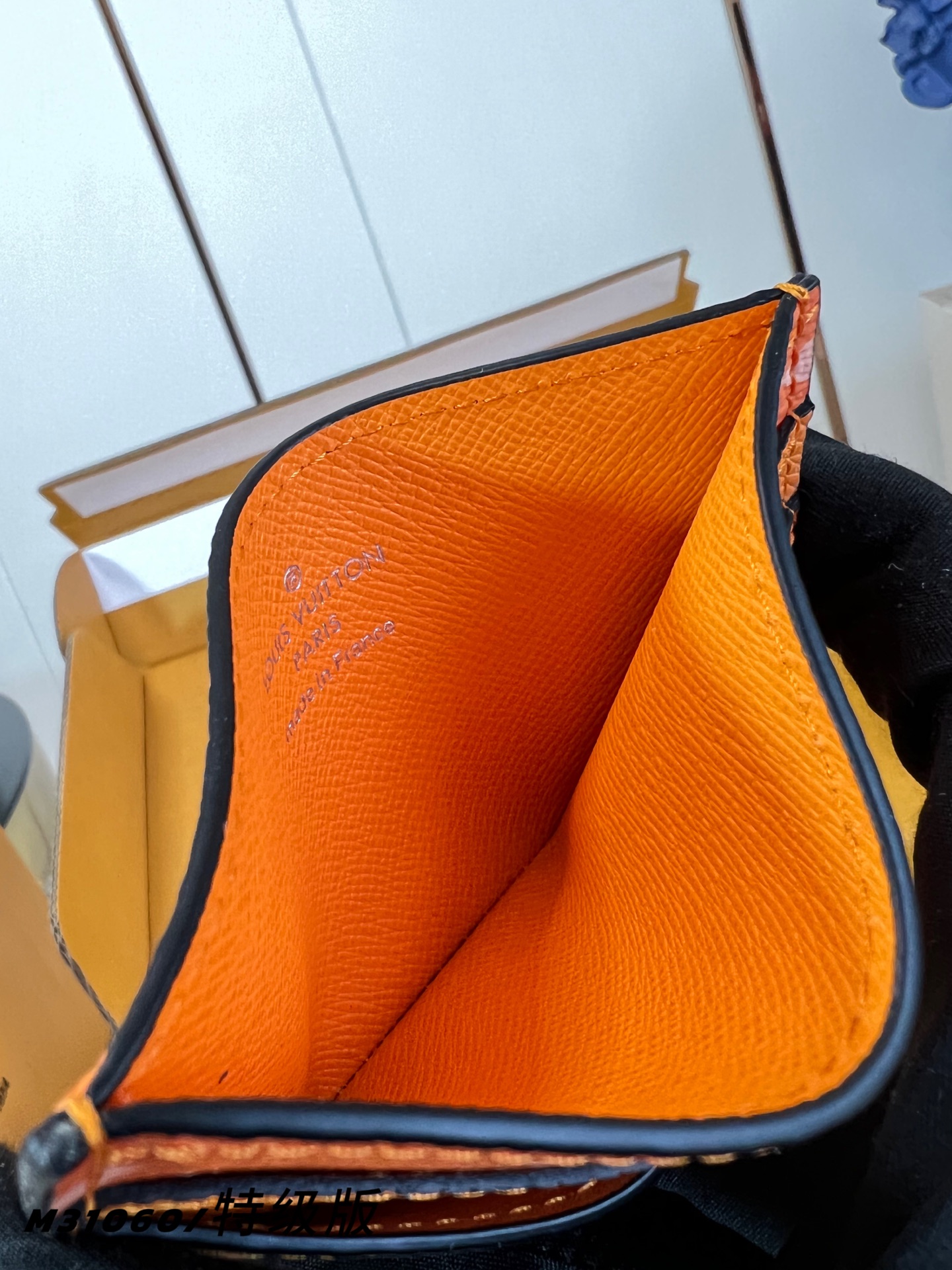 Louis Vuitton Basic Bag Canvas M-l-s