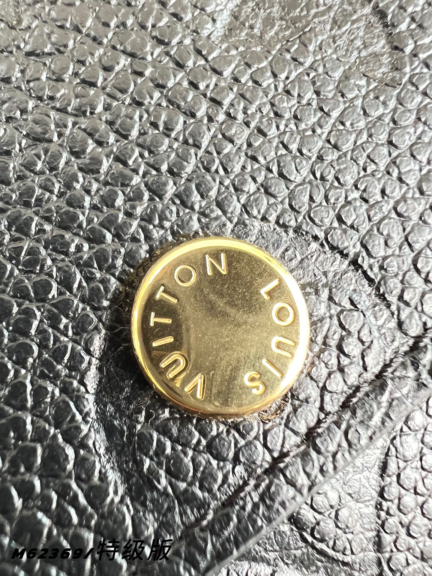 Louis Vuitton Clutch Bag Cow Leather M-l