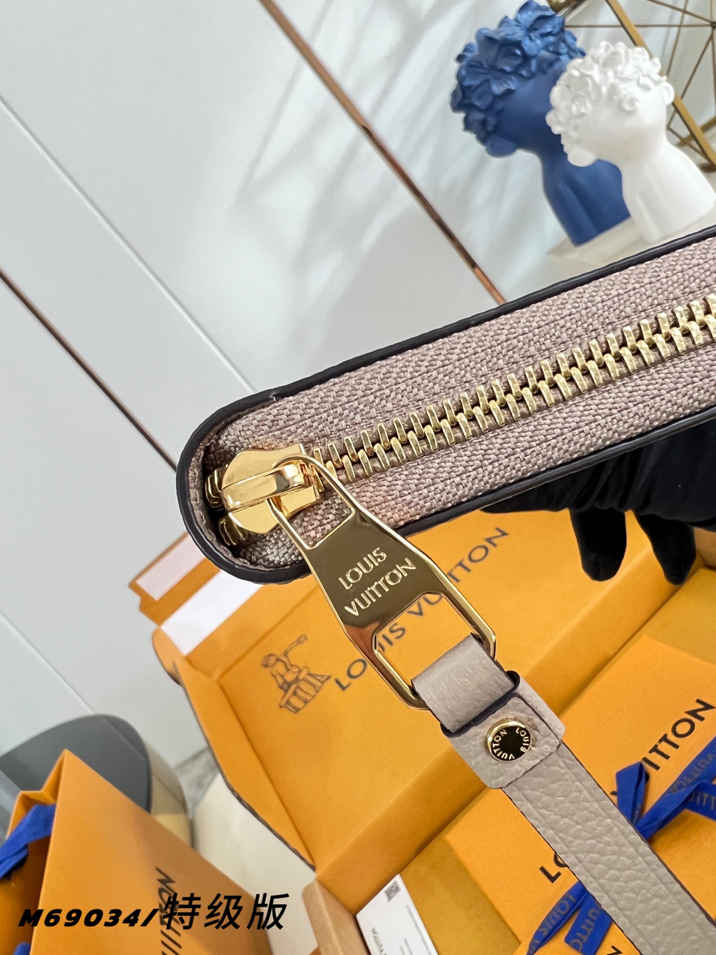 Louis Vuitton Clutch Bag Canvas M