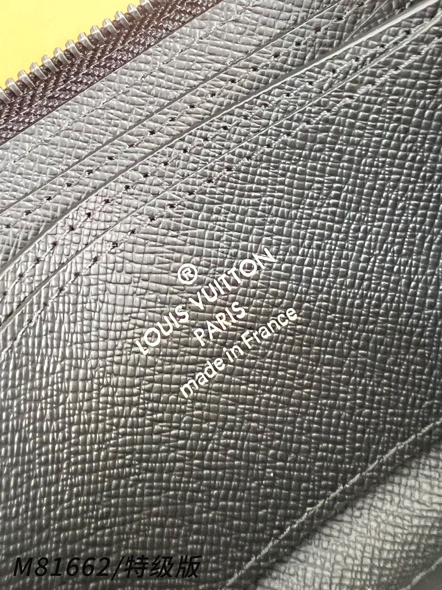 Louis Vuitton Basic Bag Cow Leather M-l-s