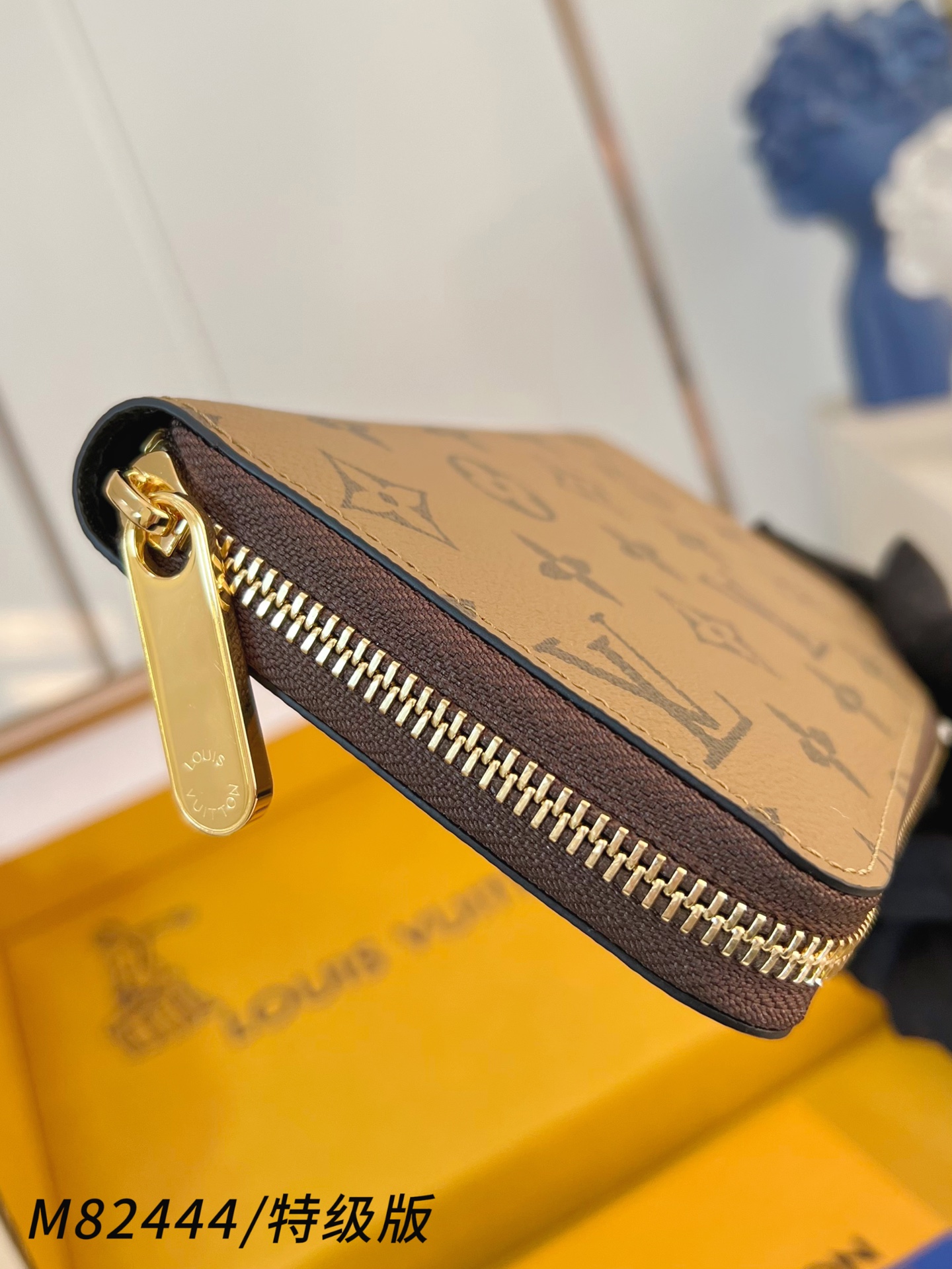 Louis Vuitton Clutch Bag Canvas M