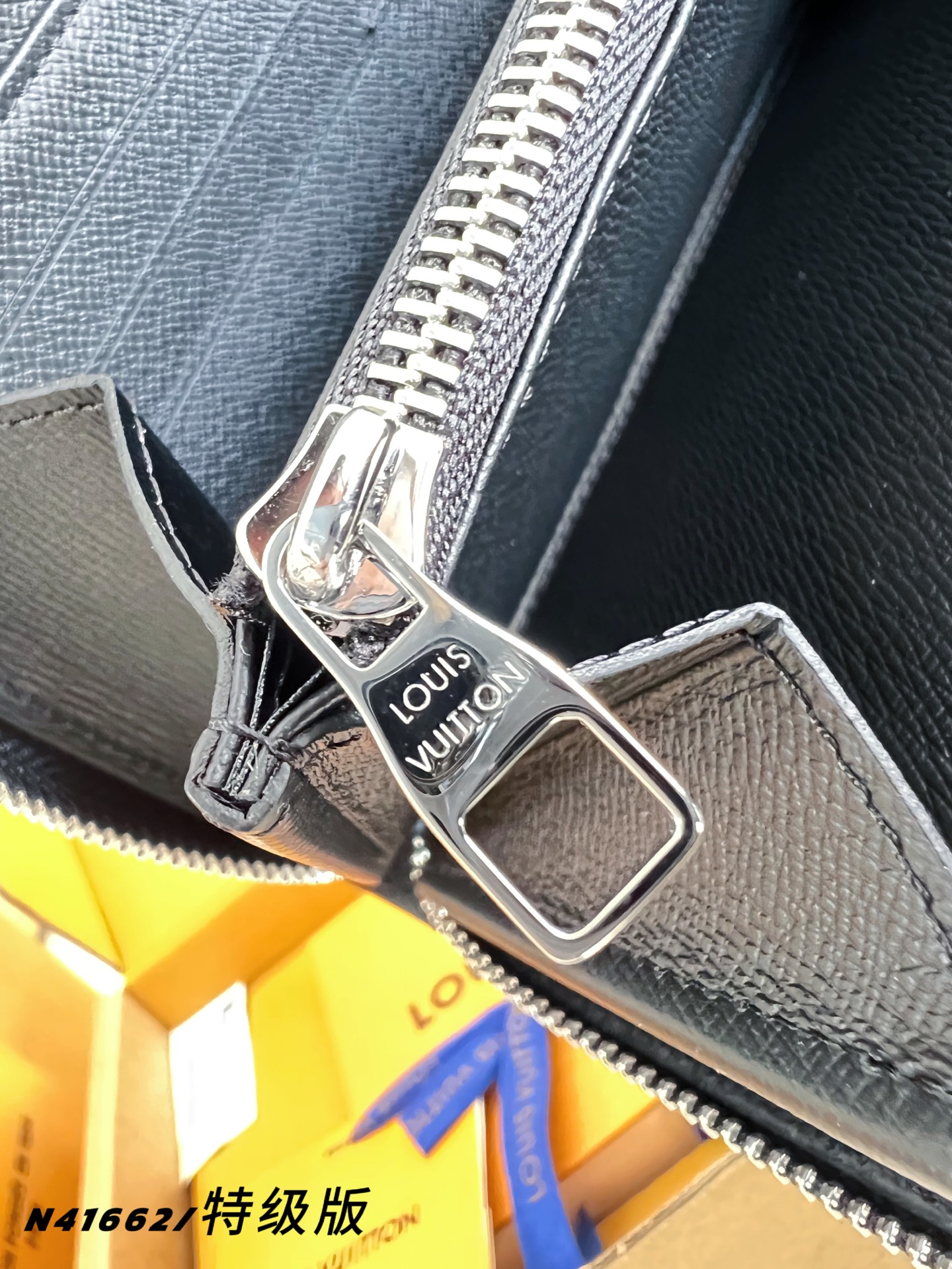 Louis Vuitton Clutch Bag Canvas M