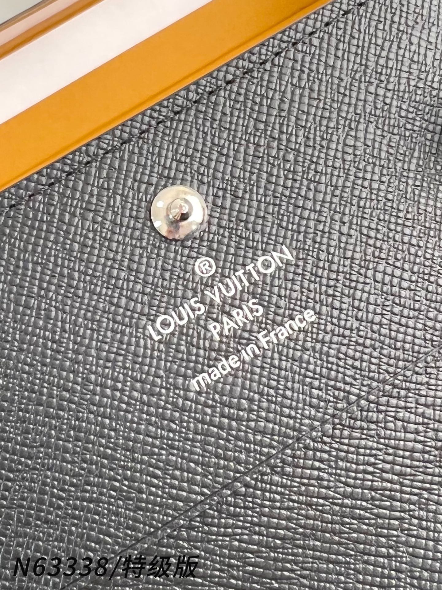 Louis Vuitton Basic Bag Canvas M-l-s