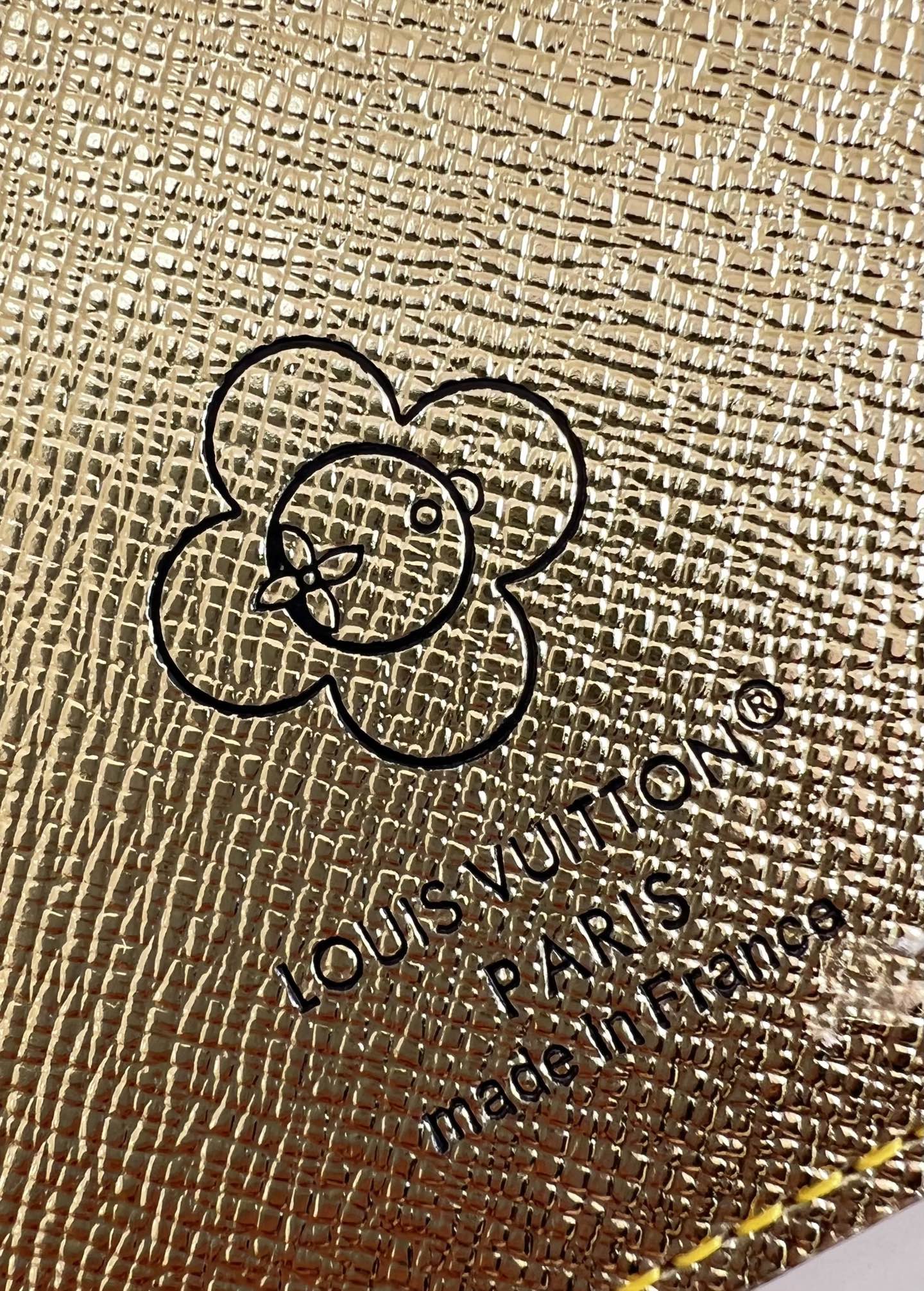 Louis Vuitton Basic Bag Canvas M-l-s