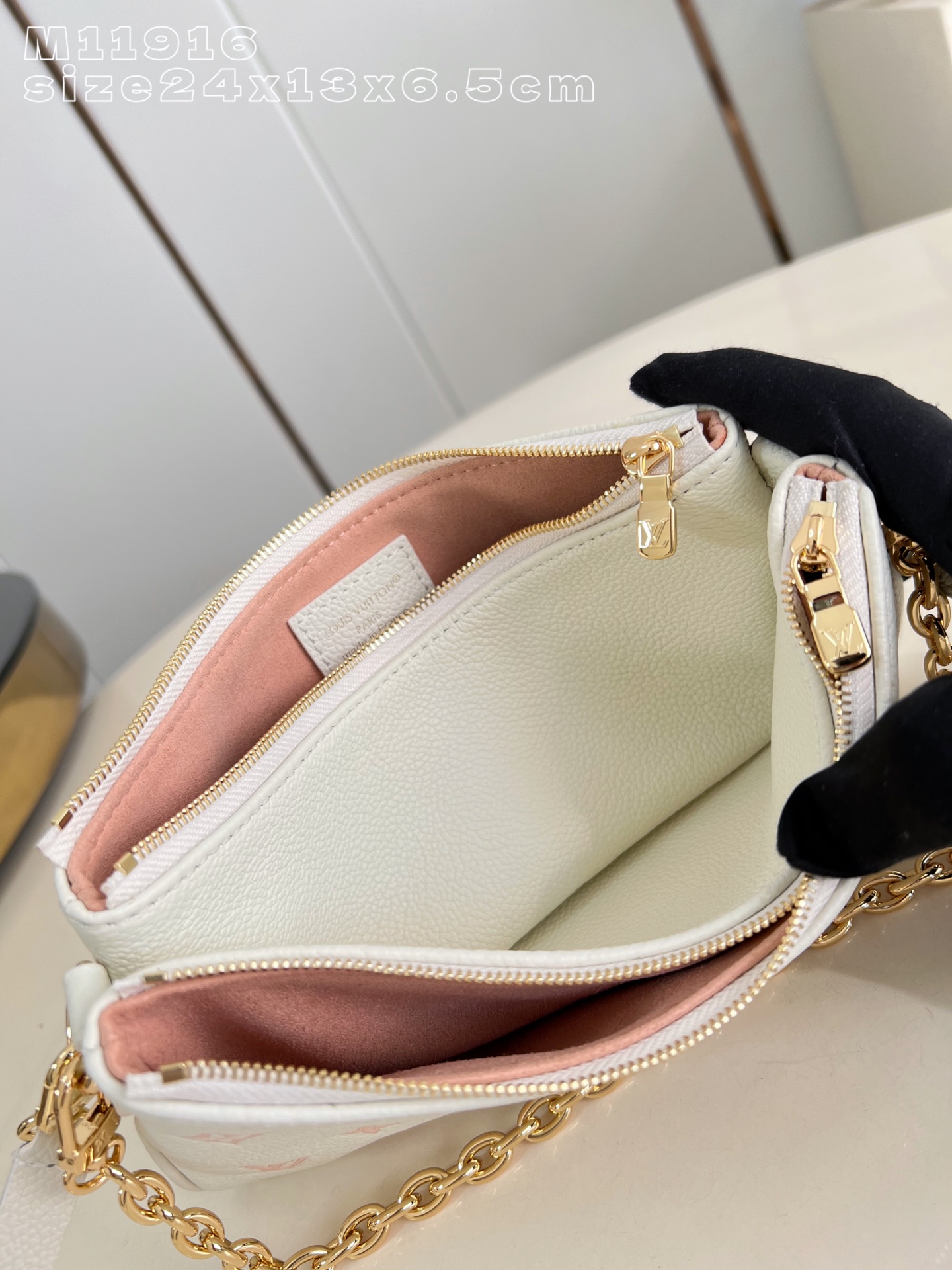 Louis Vuitton Basic Bag Cow Leather Gold M-l-s