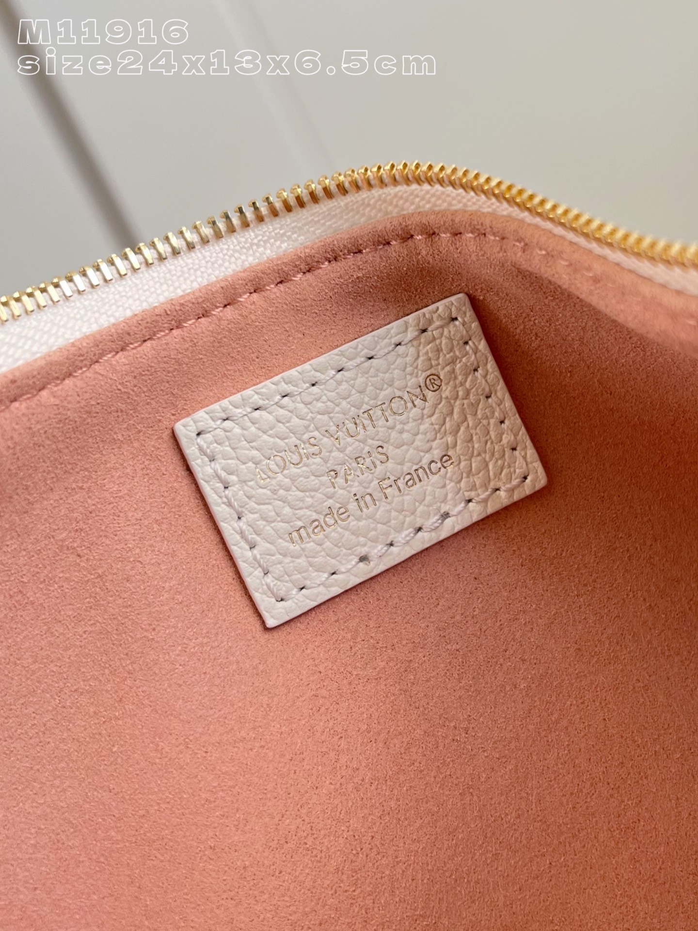 Louis Vuitton Basic Bag Cow Leather Gold M-l-s