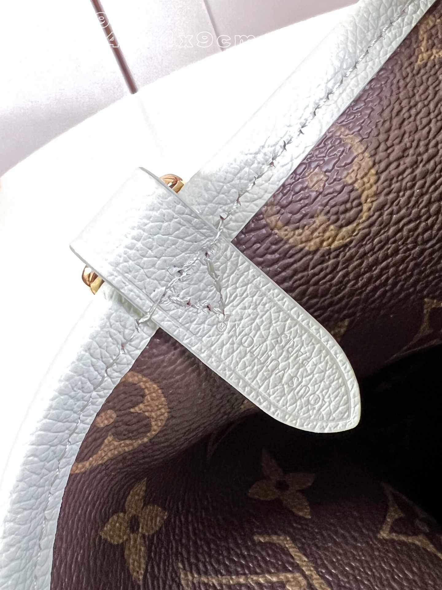 Louis Vuitton Basic Bag Canvas M-l-s