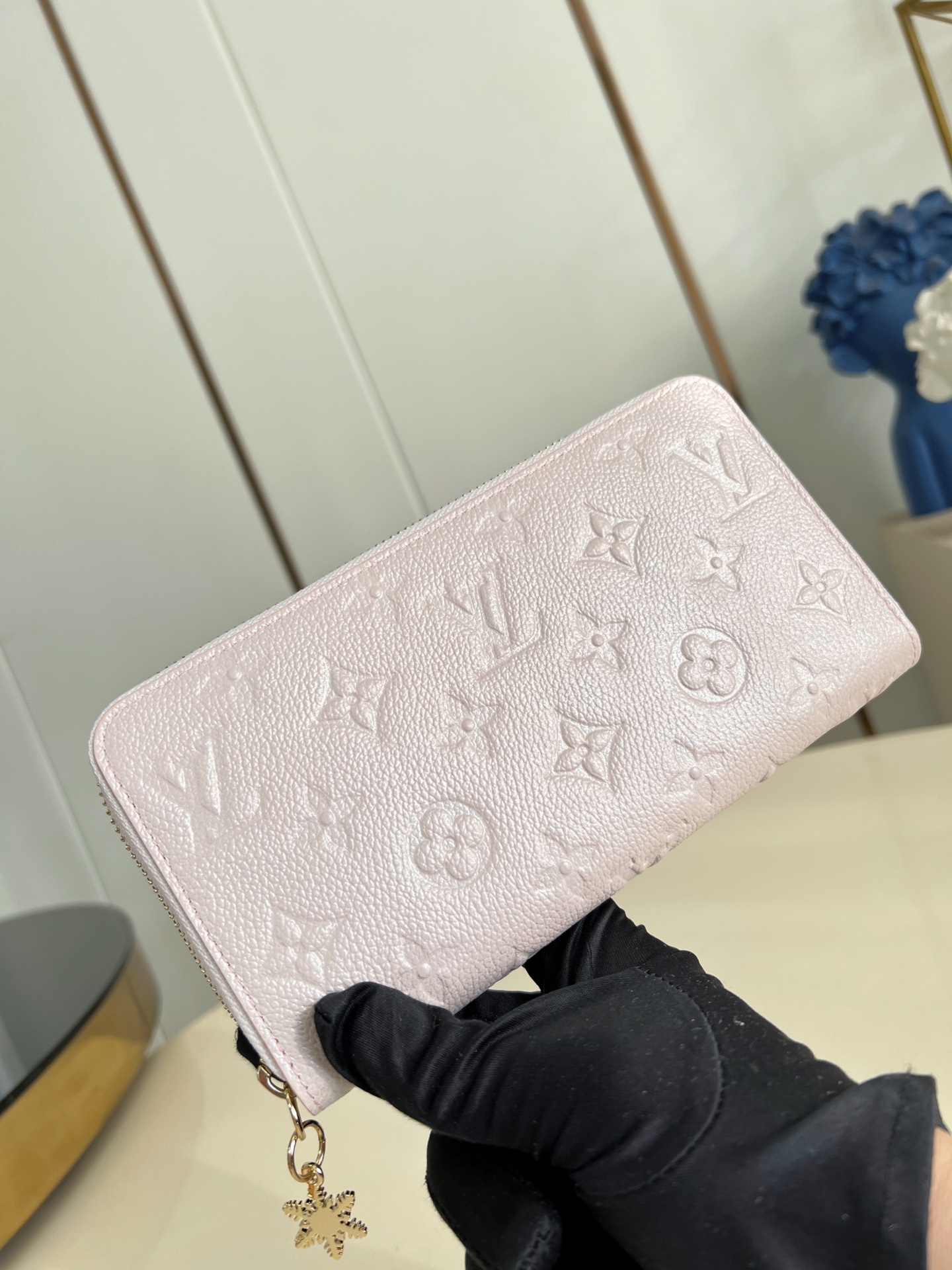 Louis Vuitton Clutch Bag Canvas M