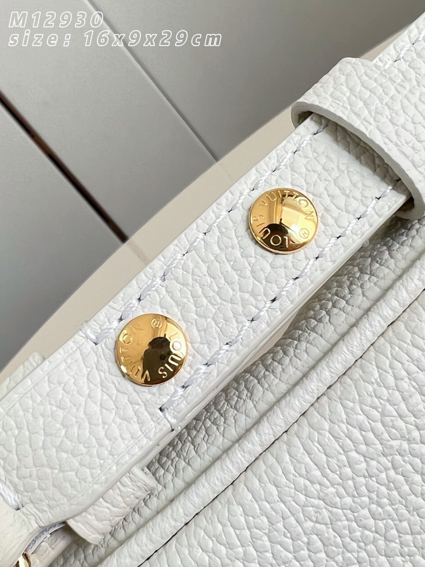 Louis Vuitton Basic Bag M-l