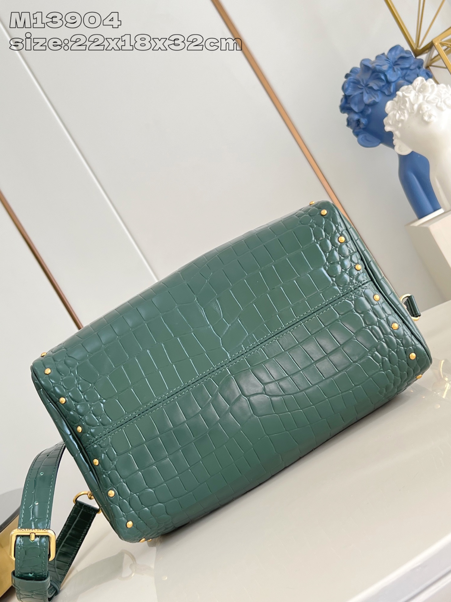 Louis Vuitton Basic Bag Cow Leather M-l-s