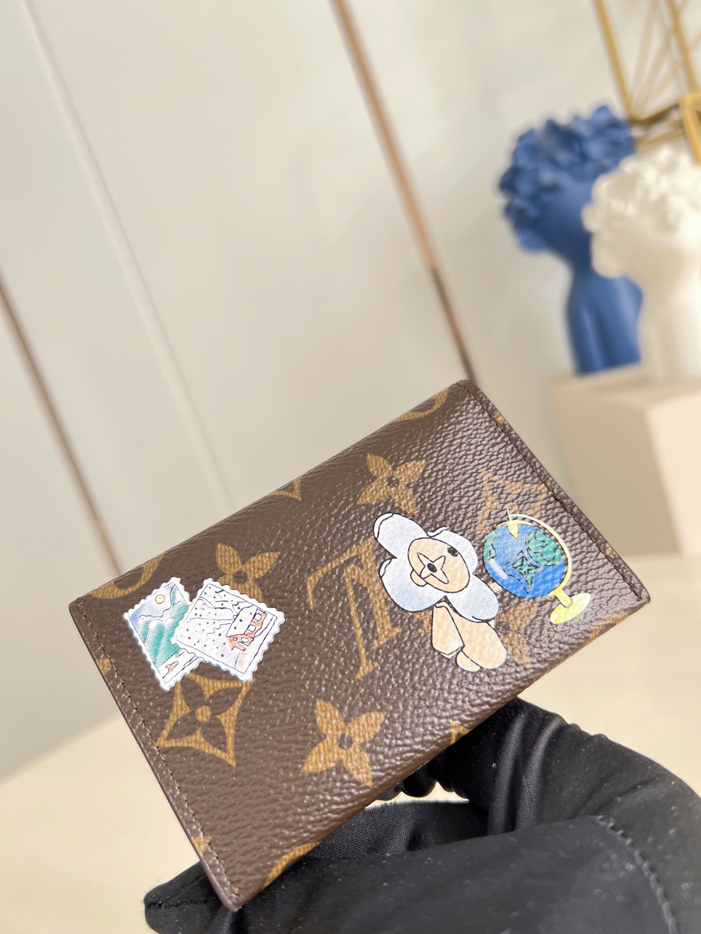 Louis Vuitton Basic Bag Canvas M-l-s