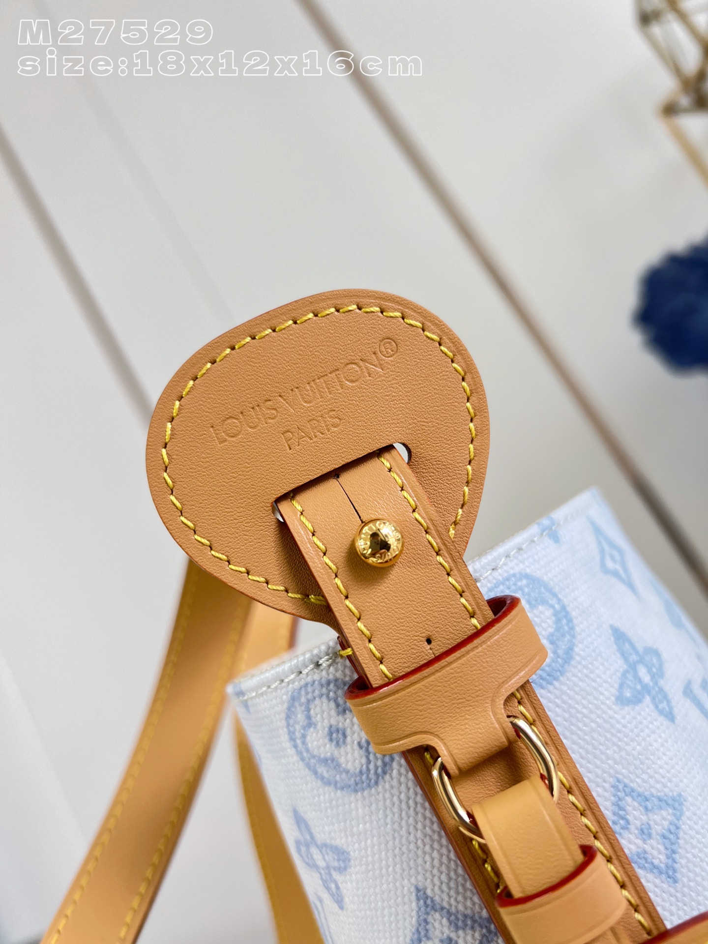 Louis Vuitton Basic Bag Cow Leather M-l