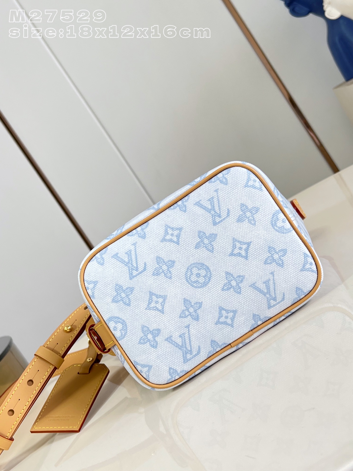 Louis Vuitton Basic Bag Cow Leather M-l