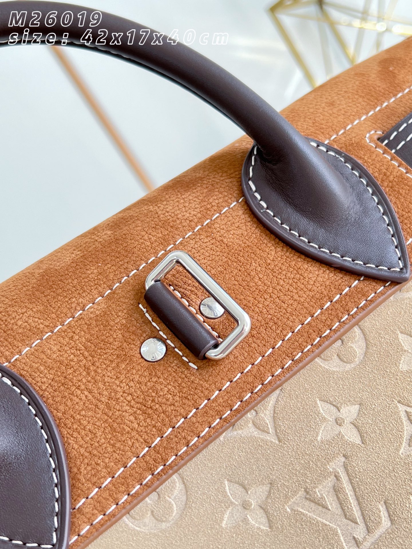 Louis Vuitton Basic Bag M-l-s