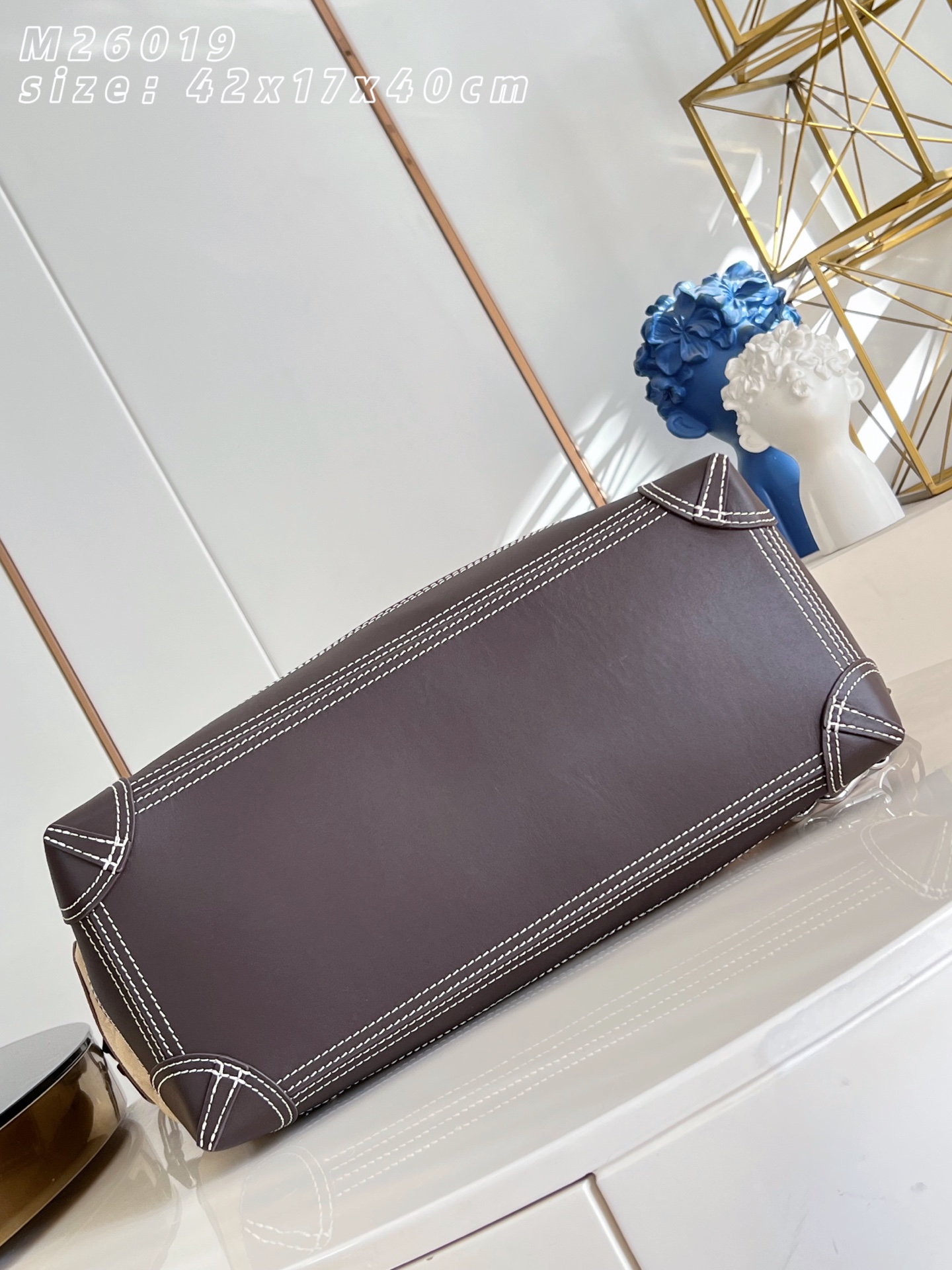 Louis Vuitton Basic Bag M-l-s