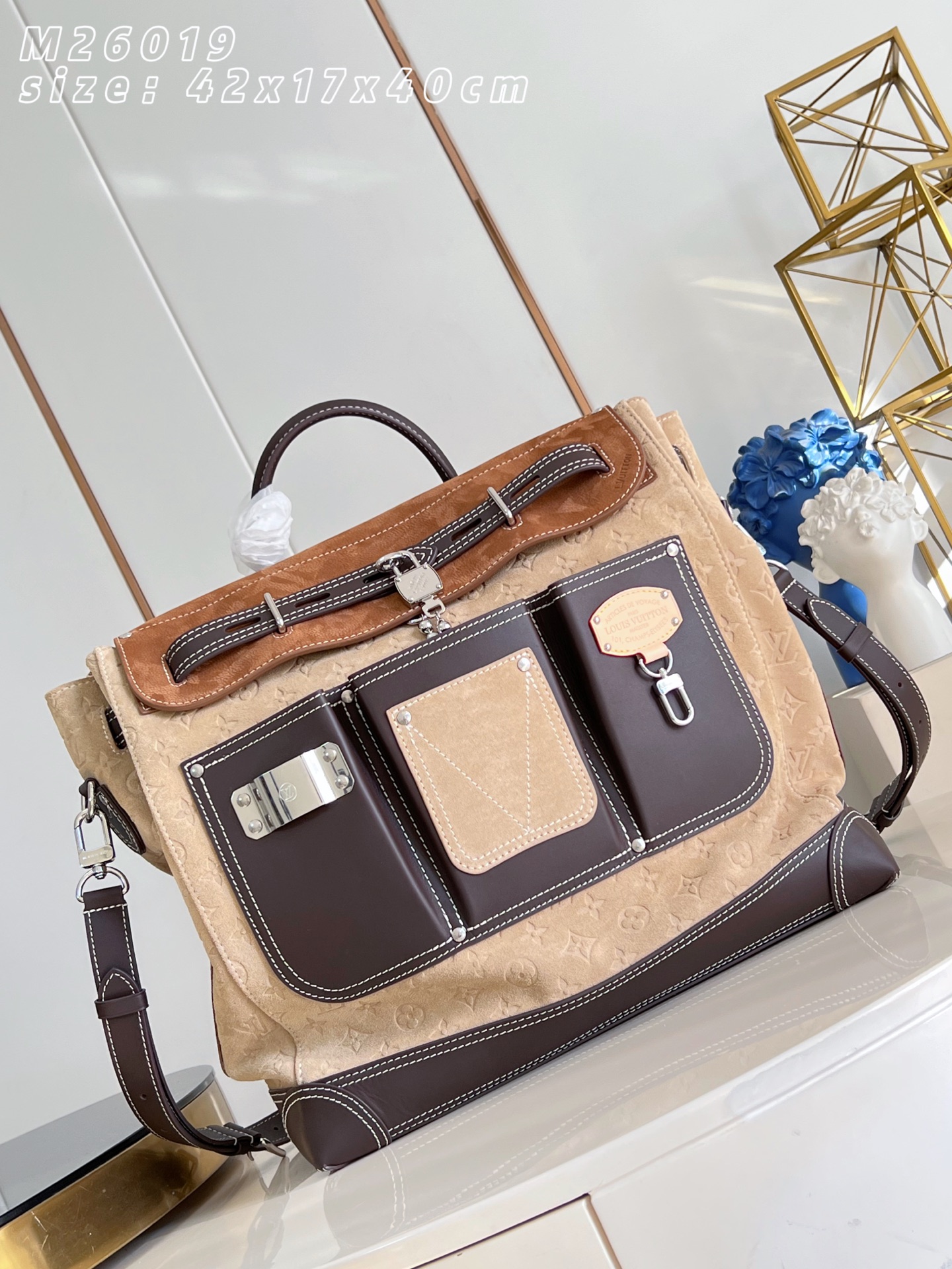 Louis Vuitton Basic Bag M-l-s