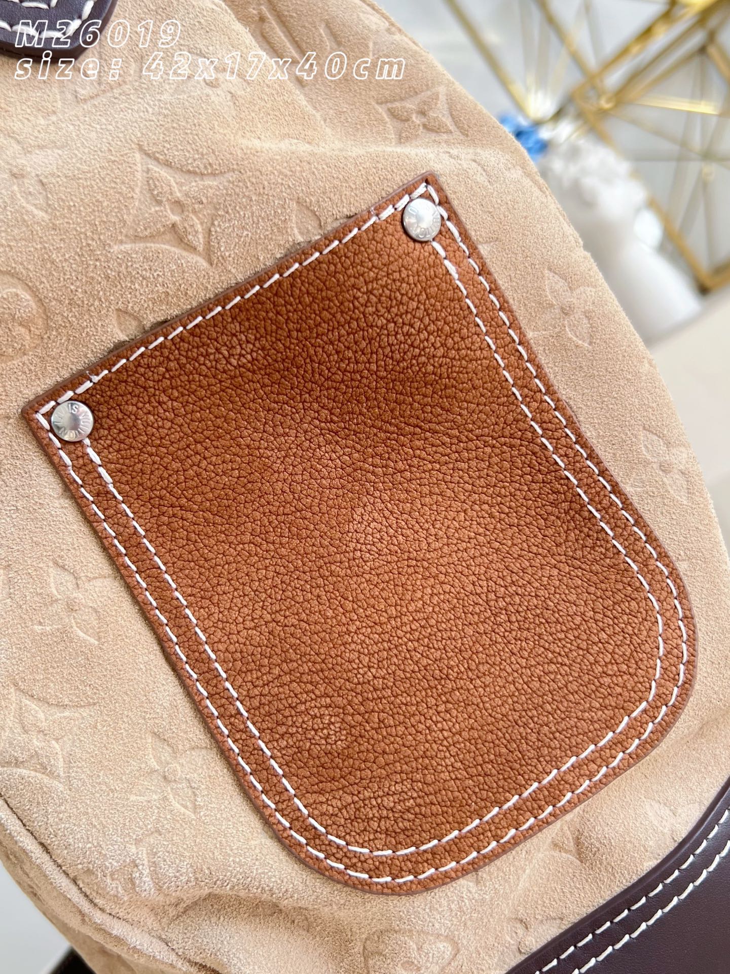 Louis Vuitton Basic Bag M-l-s