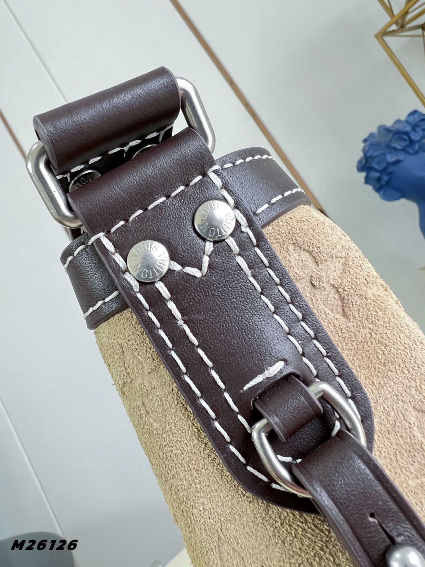 Louis Vuitton Basic Bag Canvas M-s