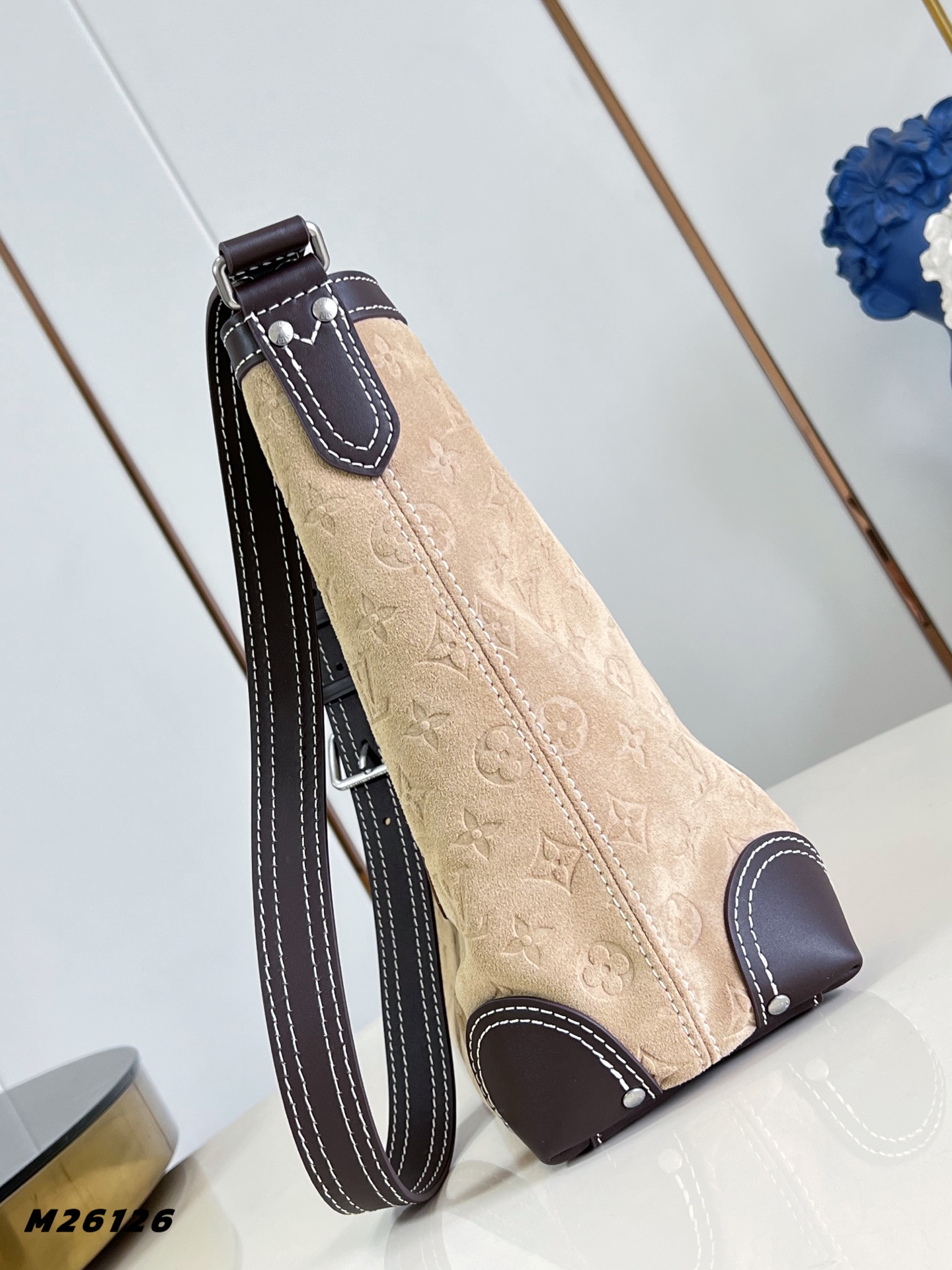 Louis Vuitton Basic Bag Canvas M-s