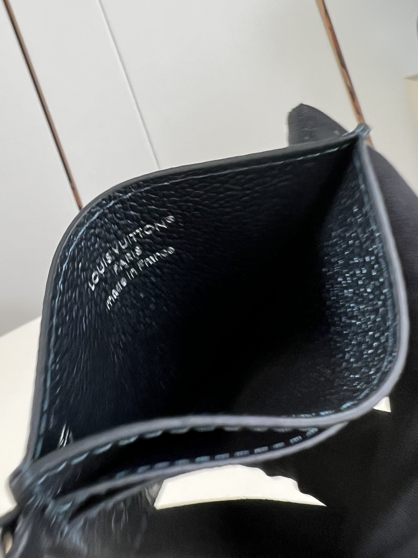 Louis Vuitton Basic Bag Cow Leather M-l-s