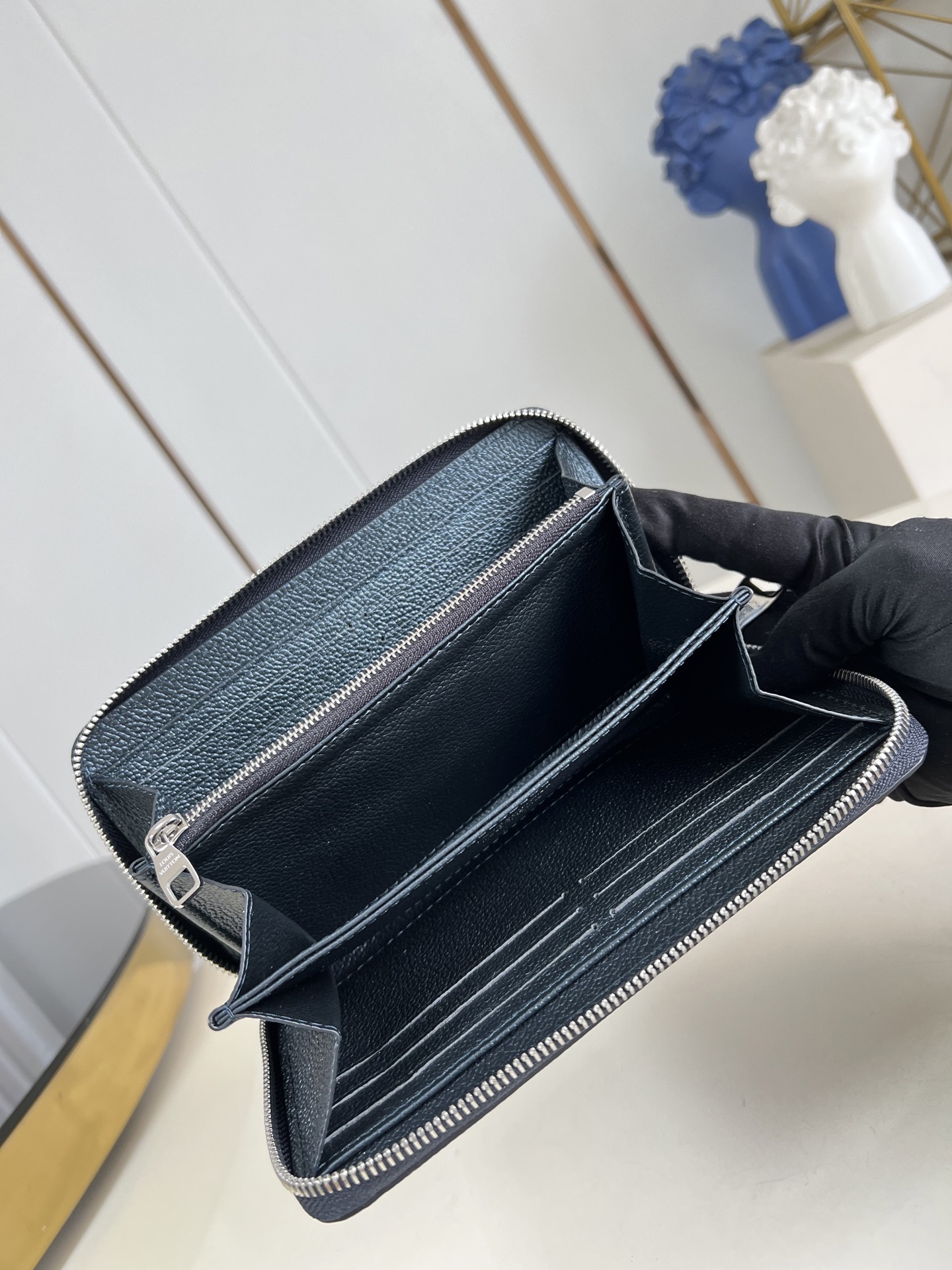 Louis Vuitton Clutch Bag Canvas M