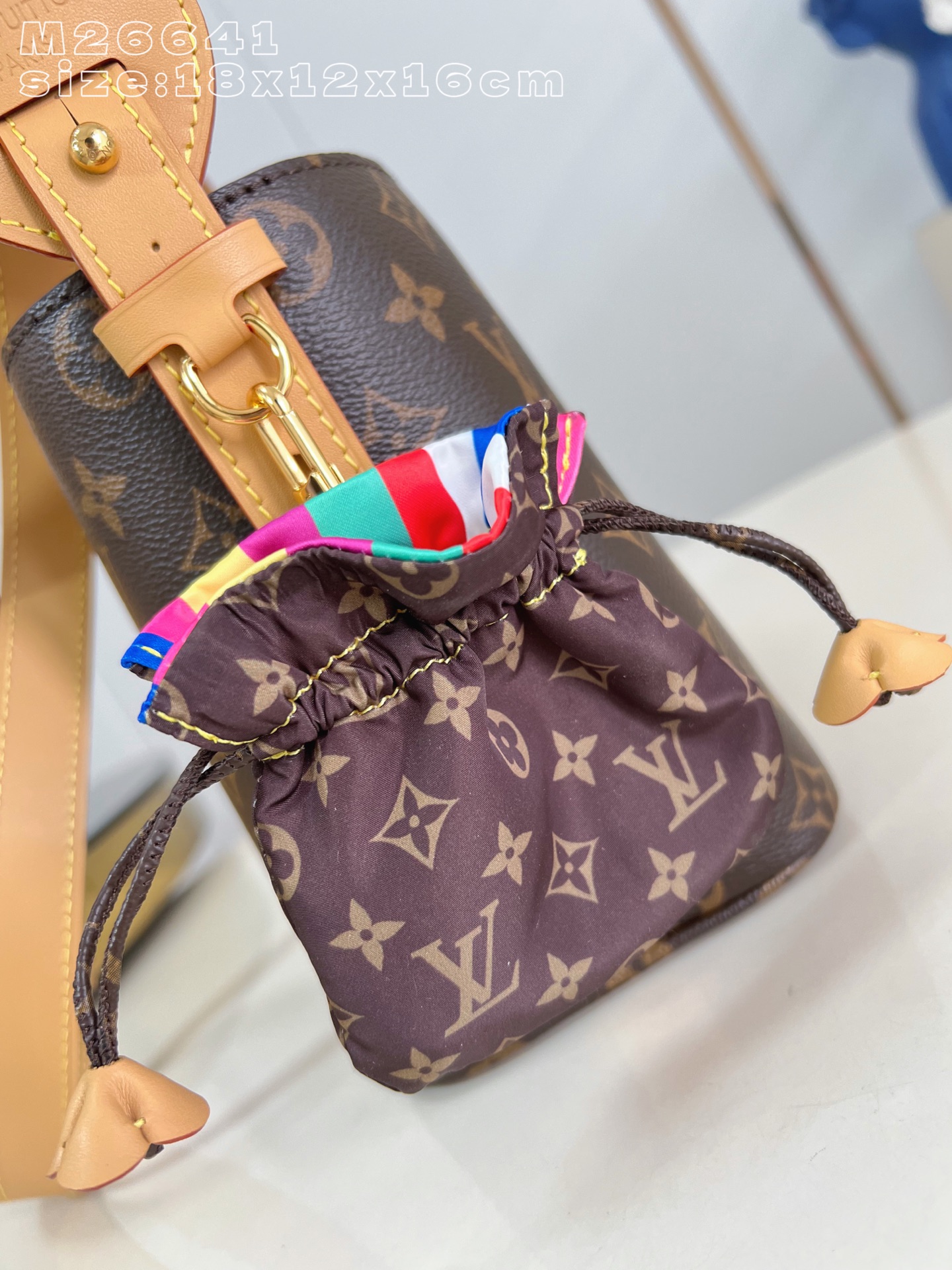 Louis Vuitton Basic Bag Canvas Foldable M-l