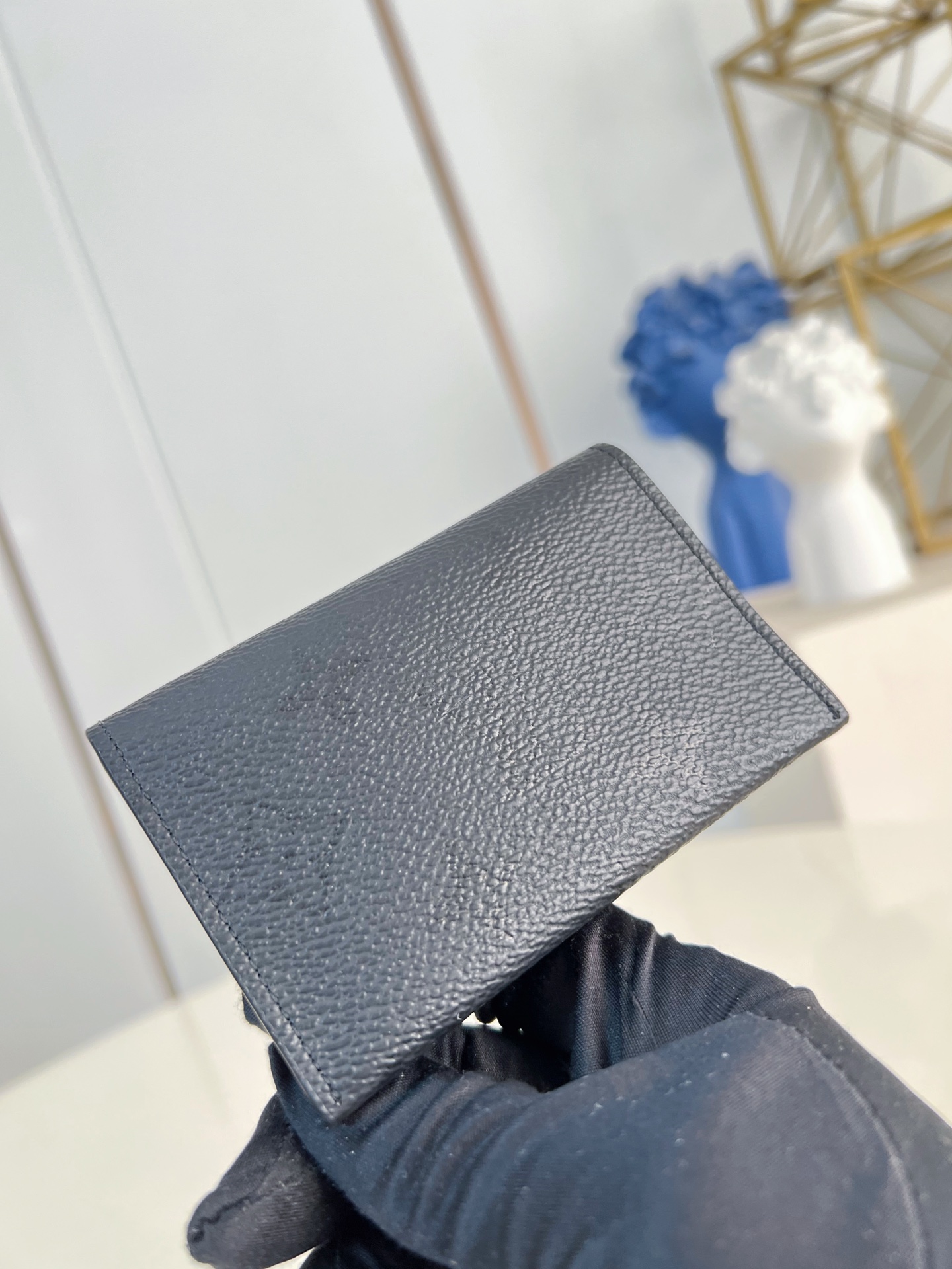 Louis Vuitton Basic Bag Canvas M-l-s