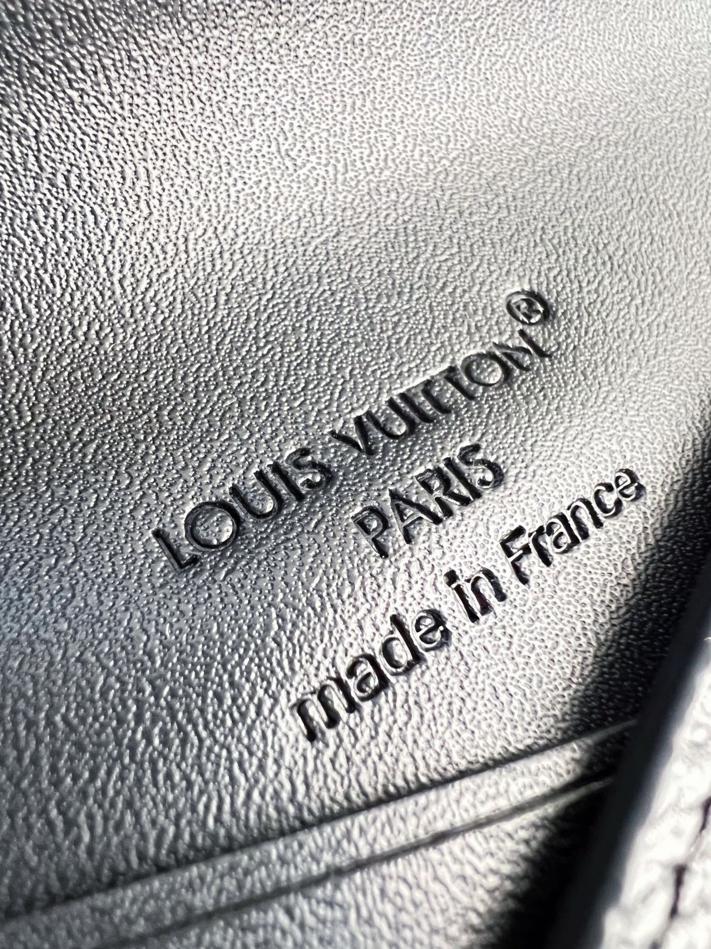 Louis Vuitton Basic Bag Canvas M-l-s